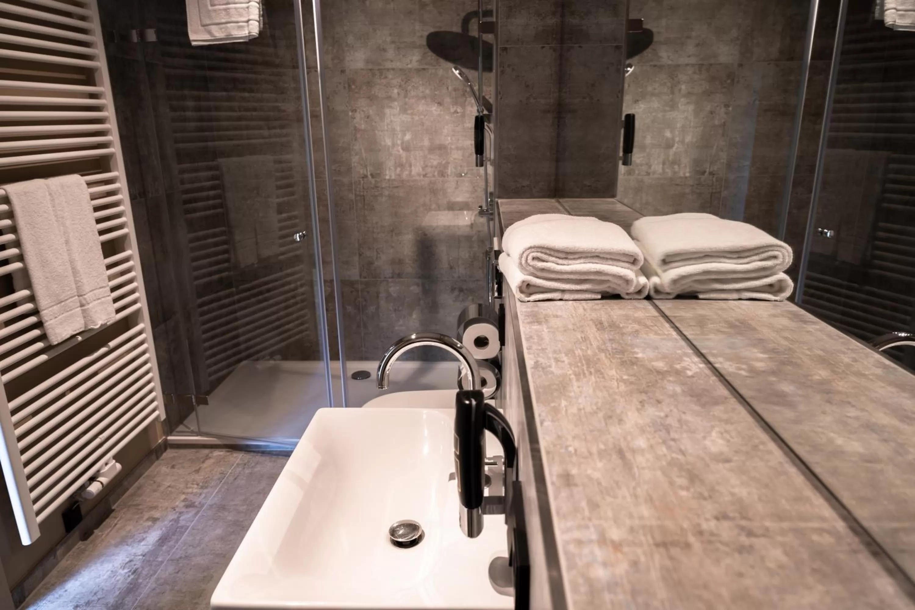 Bathroom in Cavallestro Deluxe