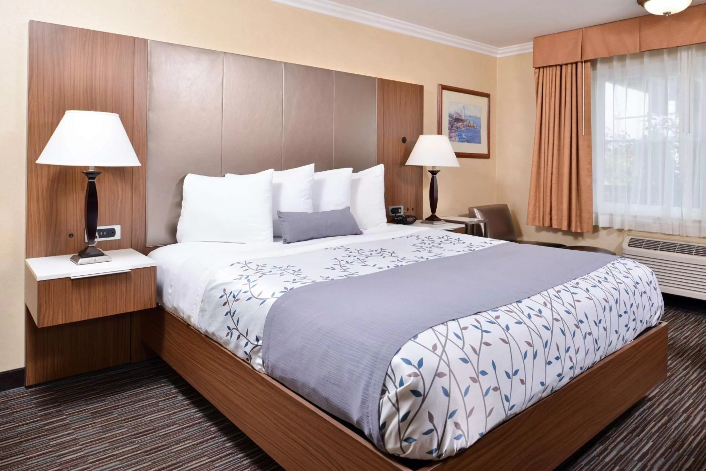 Photo of the whole room, Bed in Best Western Airpark Hotel - Los Angeles LAX Airport