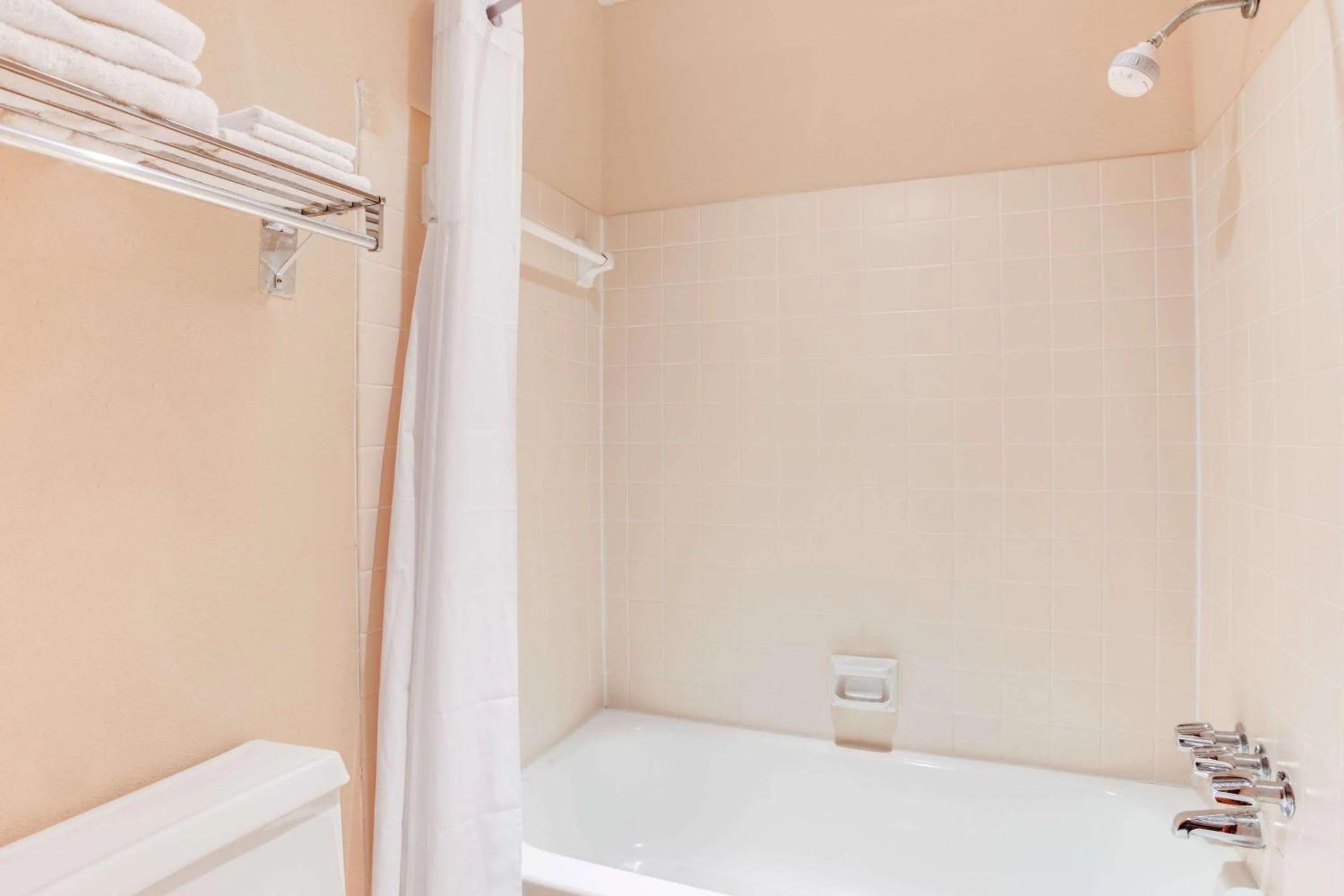 Bathroom in Days Inn by Wyndham Downtown Aiken