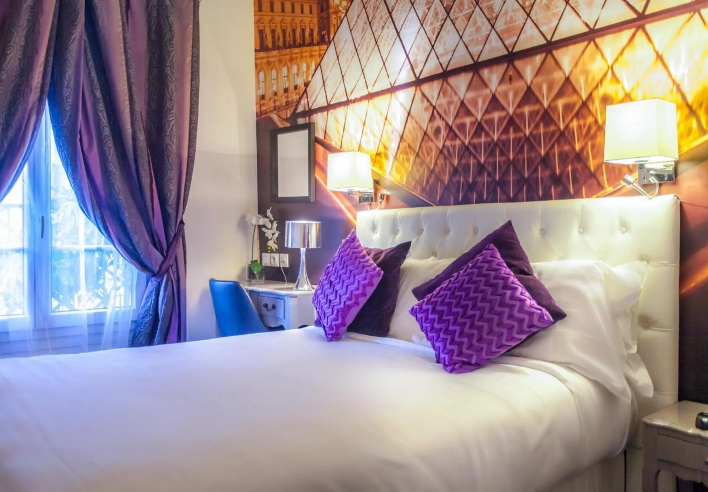 Bed in Hotel Ascot Opera