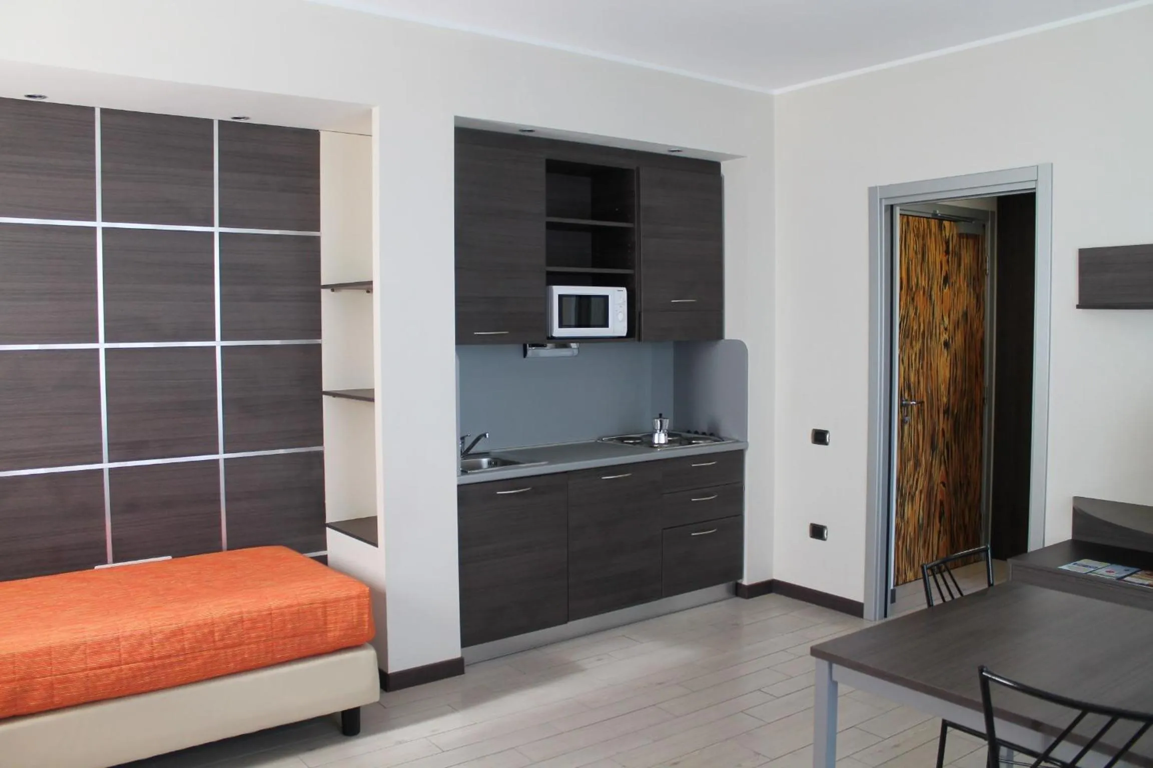 Kitchen or kitchenette in Hotel Residence Aurora