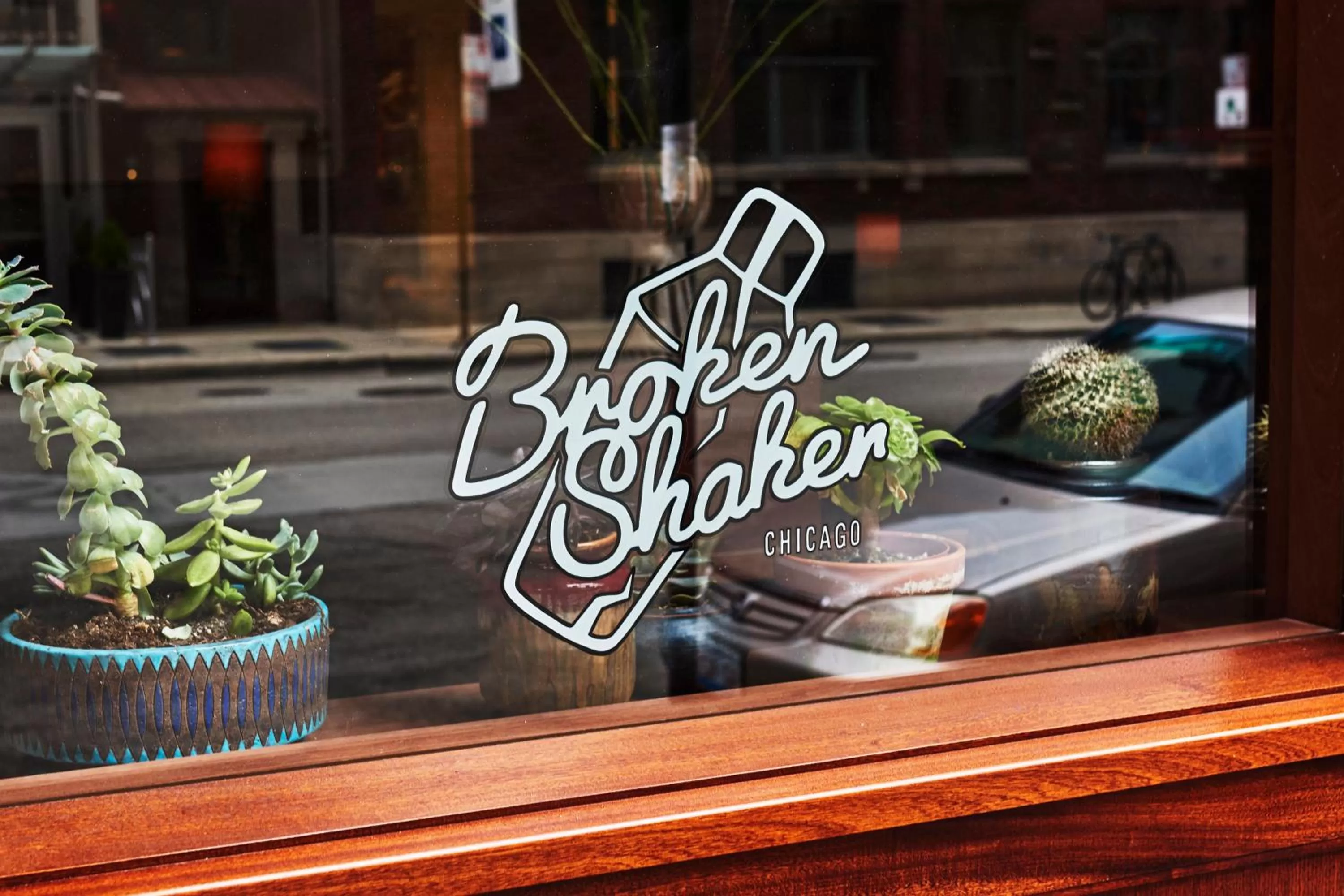 Lounge or bar in Freehand Chicago