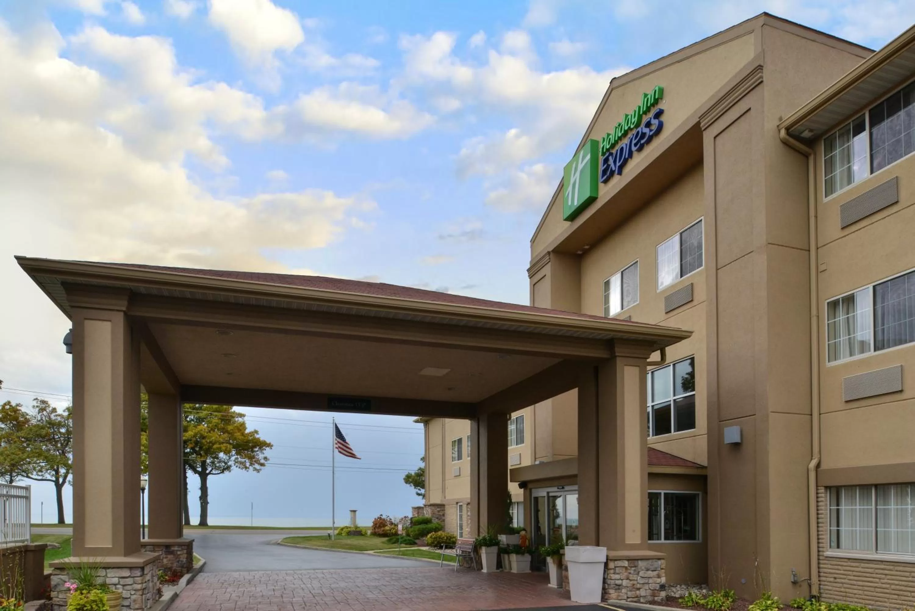 Property building in Holiday Inn Express Hotel & Suites-Saint Joseph by IHG
