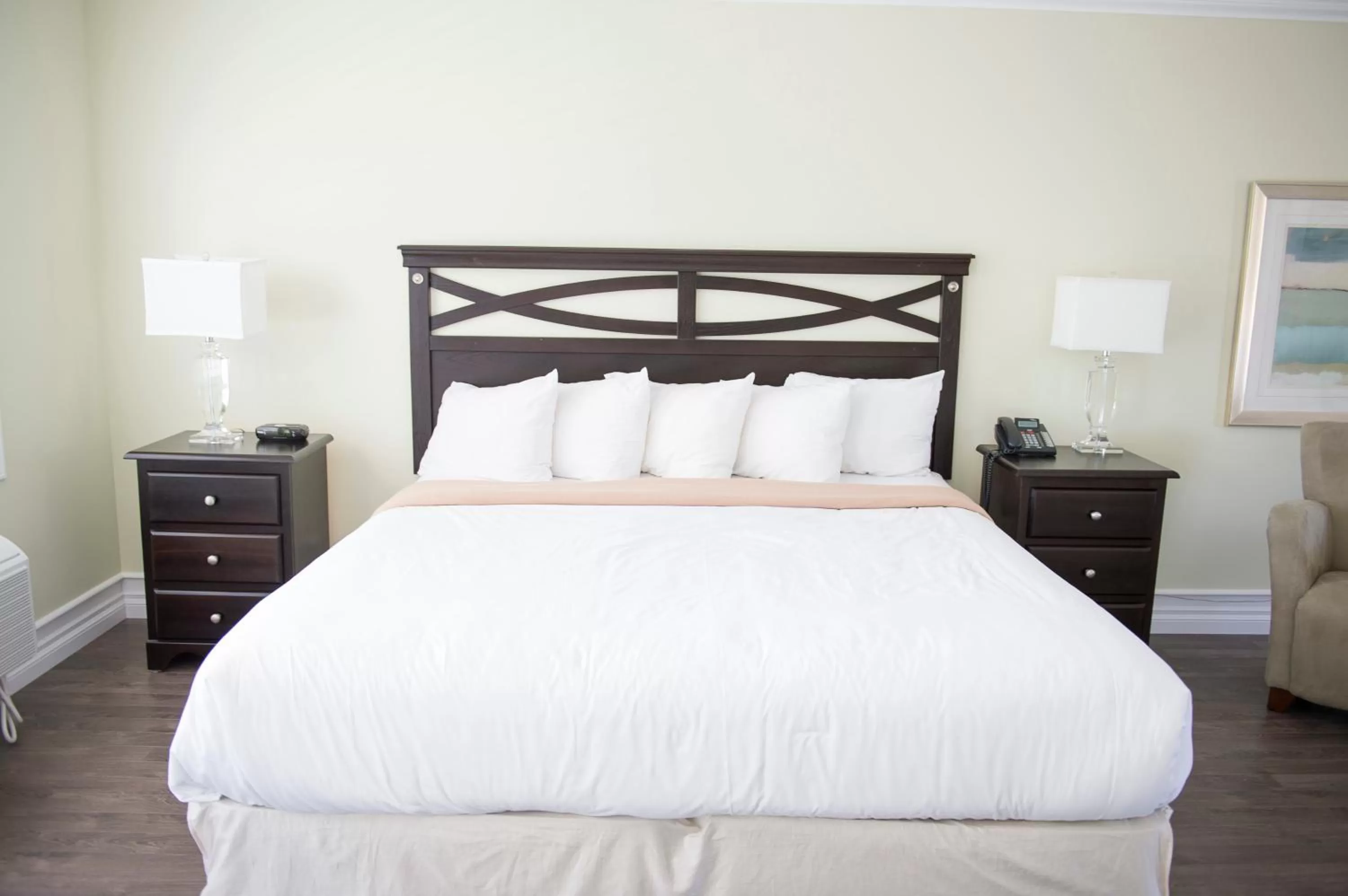 Bed in Sands on Golden Lake