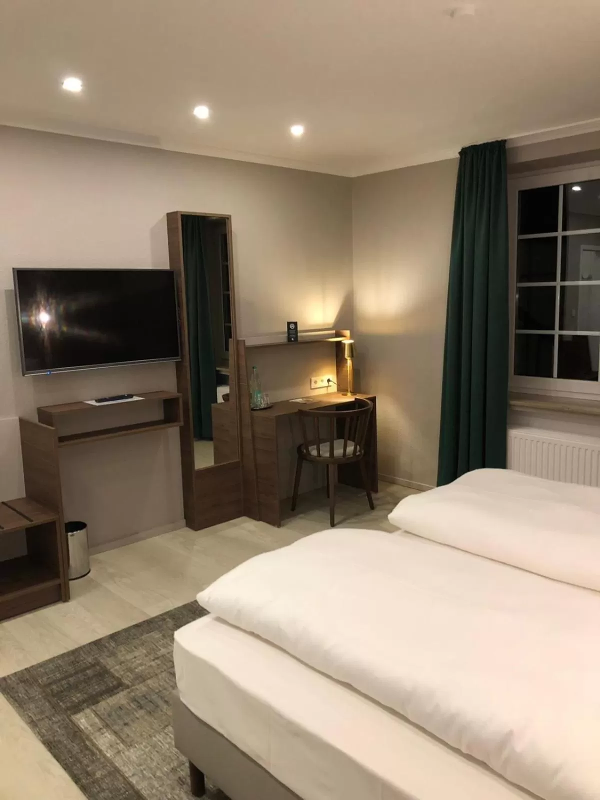 TV and multimedia, Bed in Arthotel ANA Liberty Bremen City