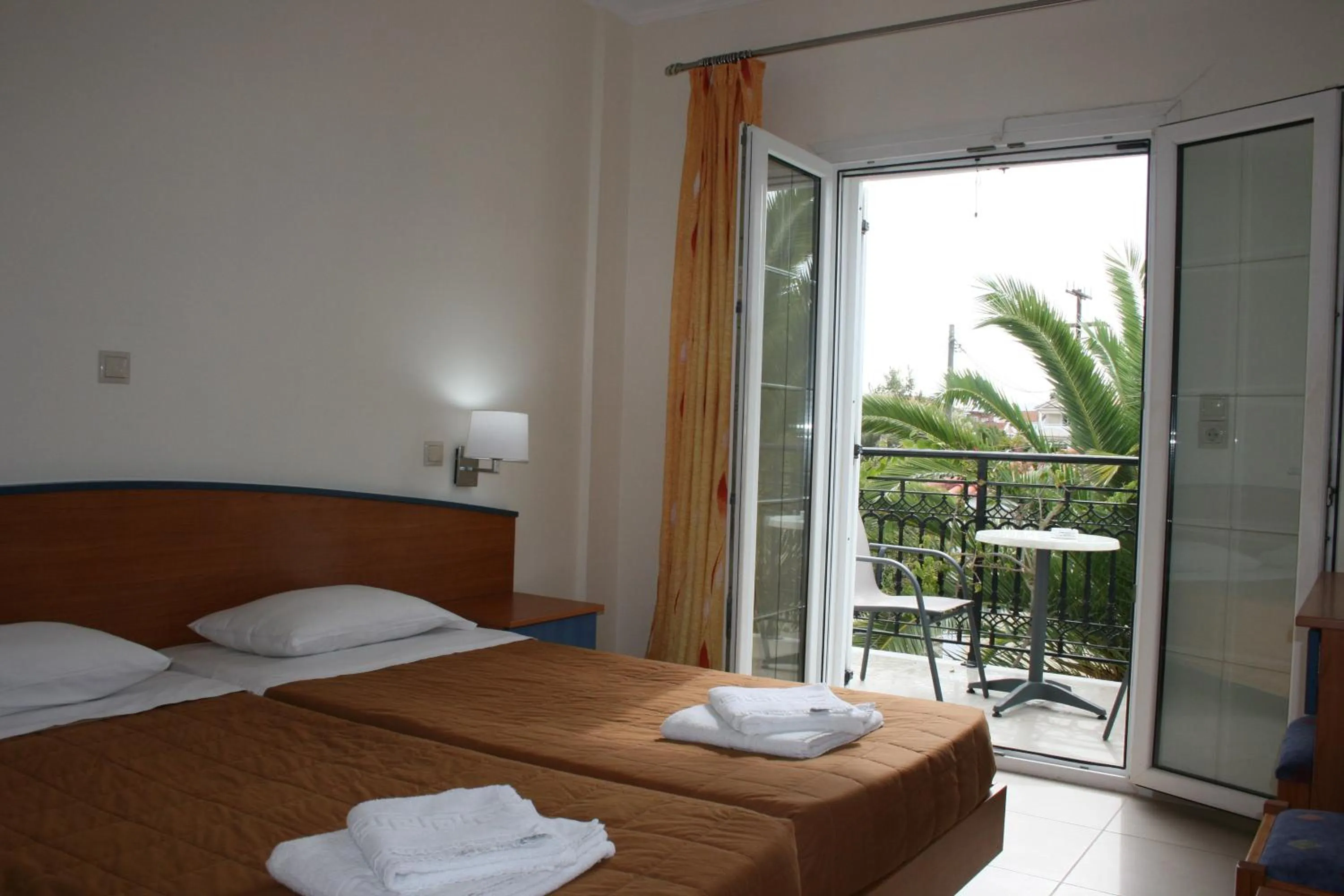 Bedroom, Bed in Metaxa Hotel