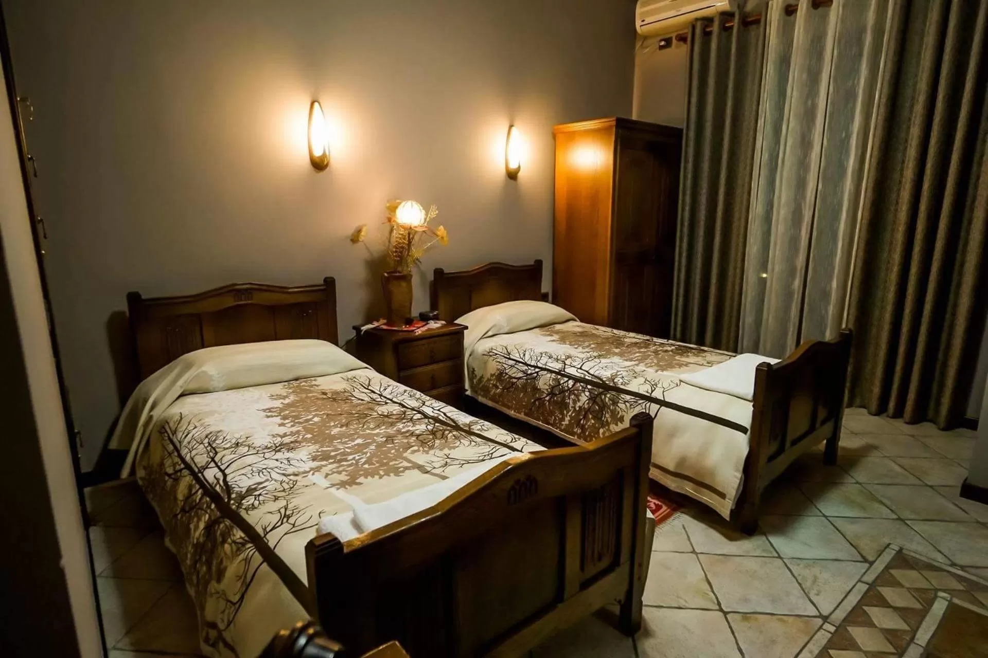 Bed in Real Scampis Hotel