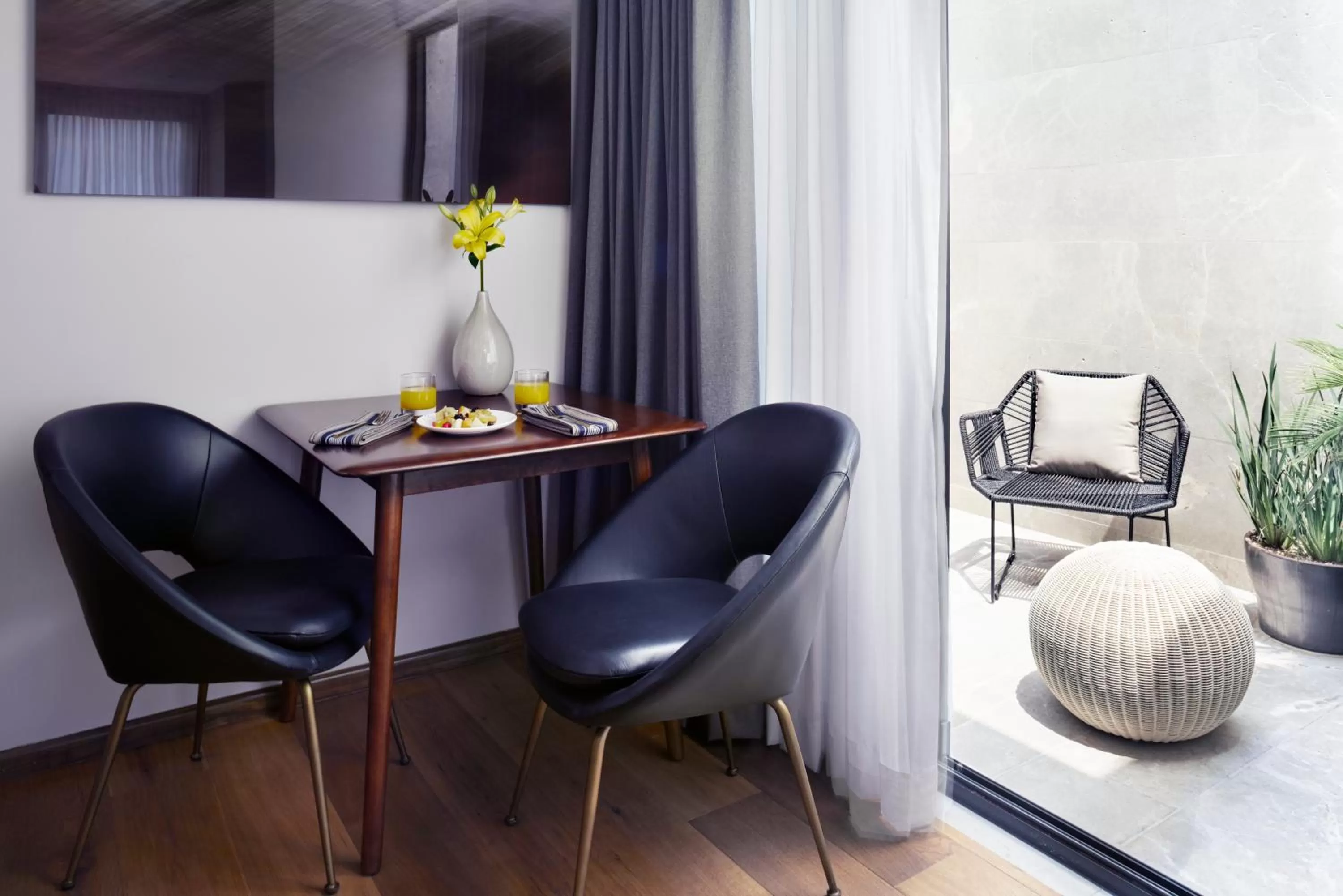 Studio Apartment in Felix by Viadora