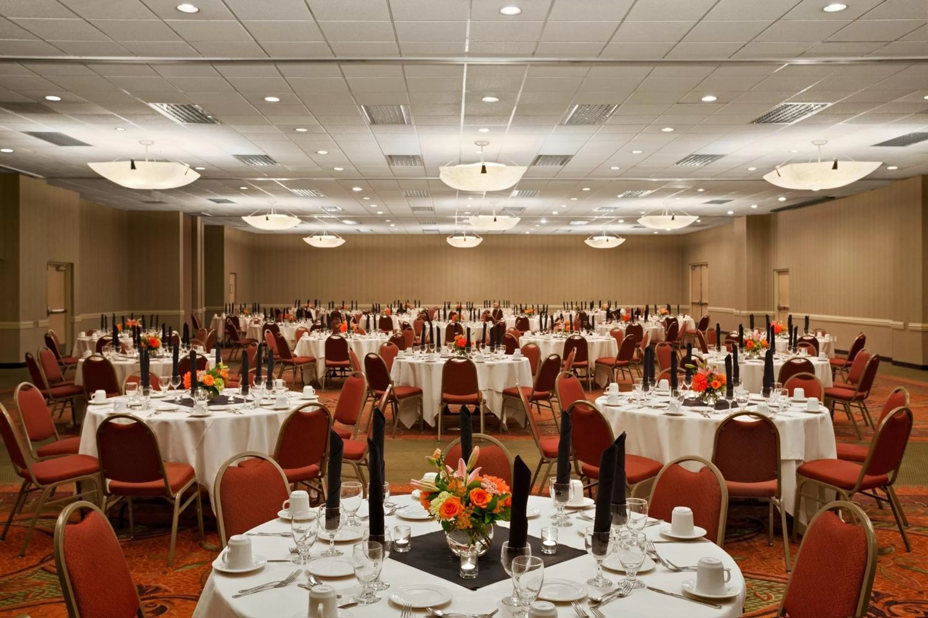 Banquet/Function facilities in Holiday Inn Portland-Airport I-205 by IHG
