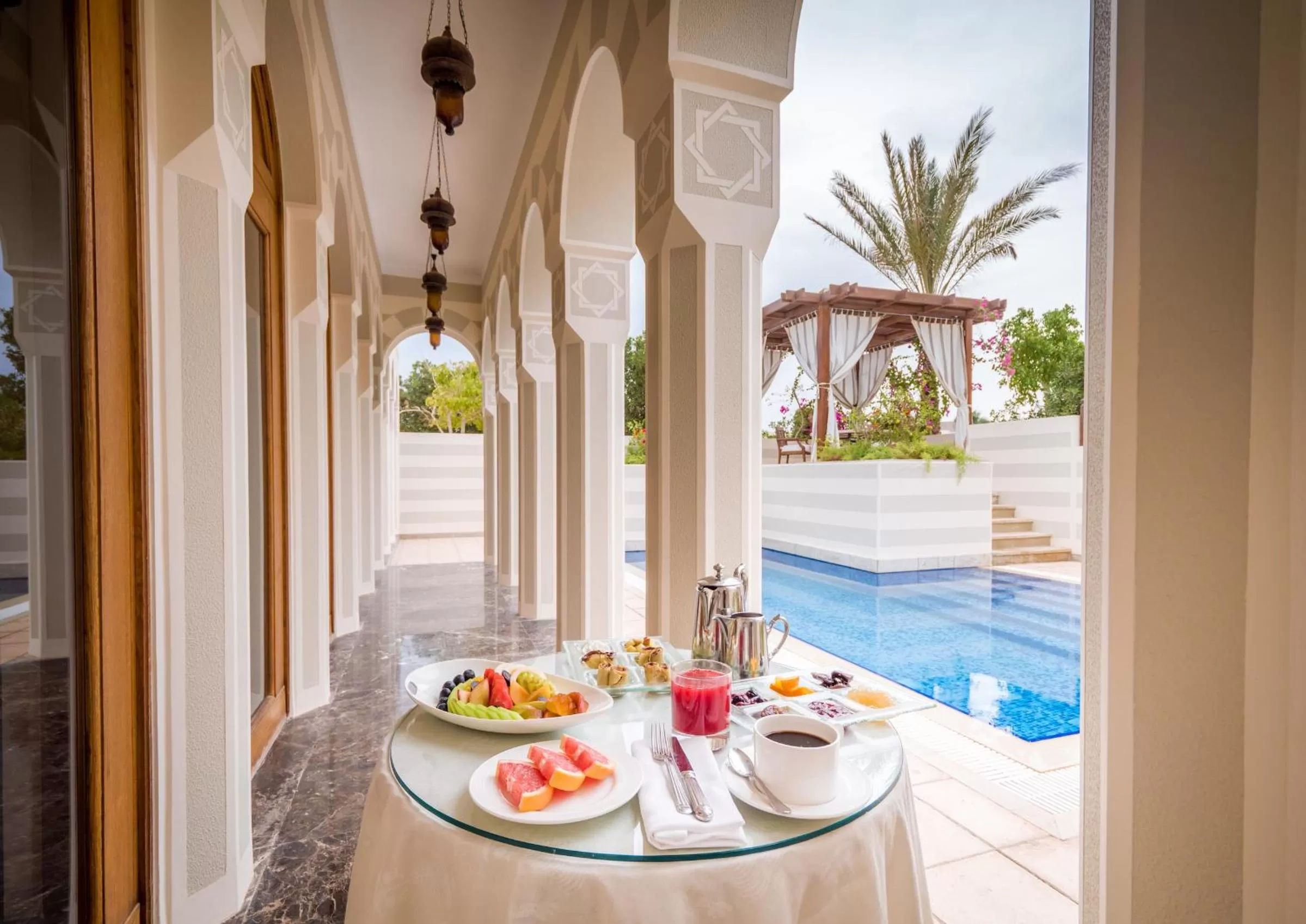 Breakfast in The Oberoi Beach Resort, Sahl Hasheesh