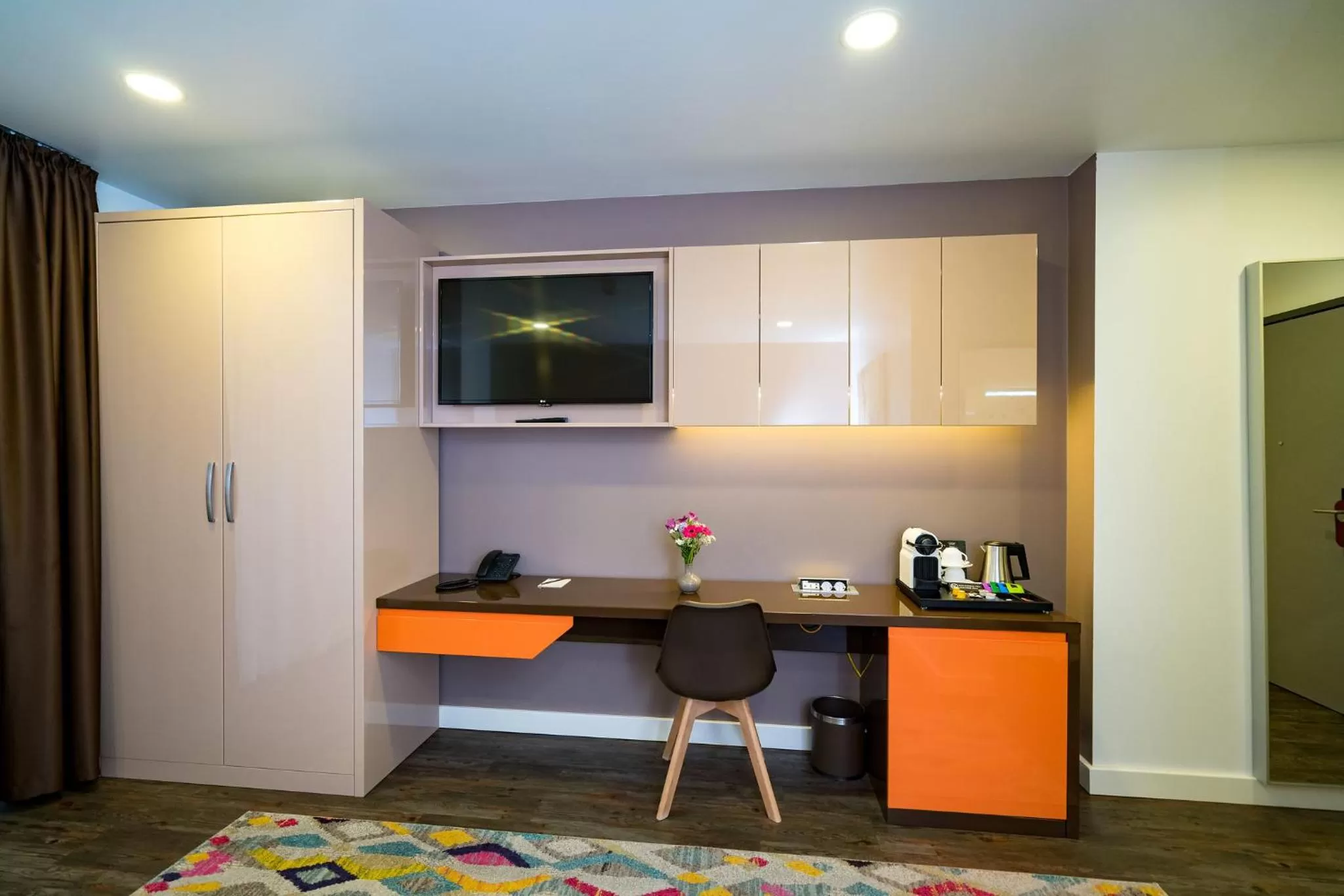 hair dresser in Hotel Kreis Residenz München