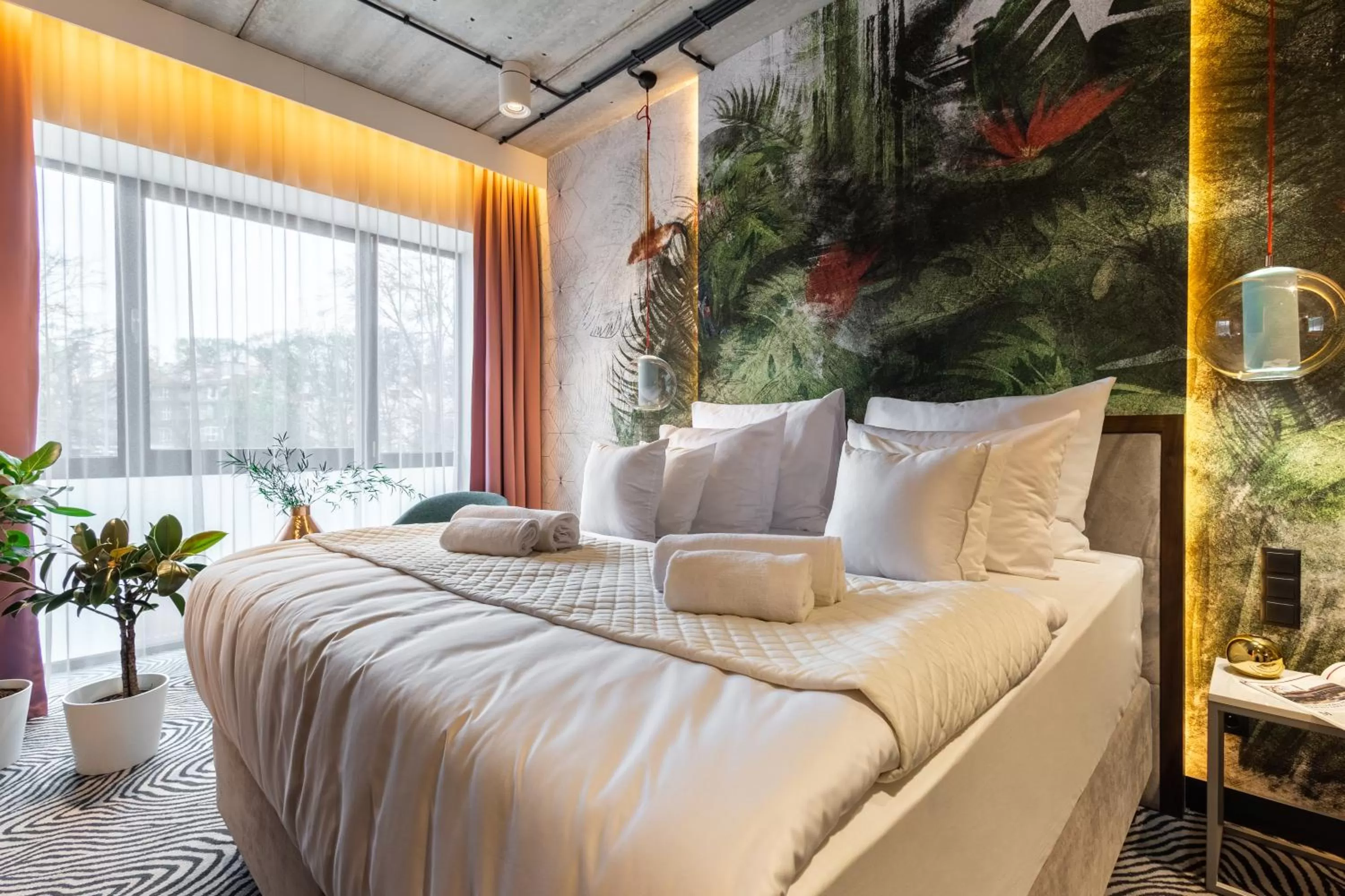 Bed in Hotel Zoo by Afrykarium Wroclaw