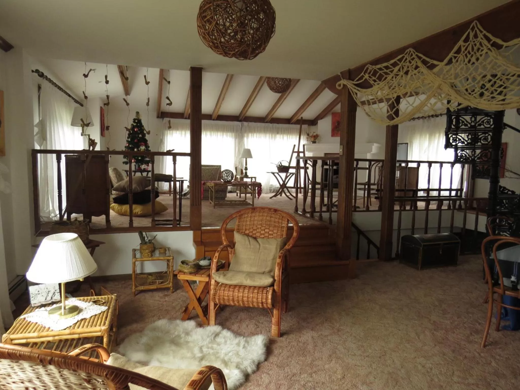 Communal lounge/ TV room, Seating Area in Sandy Point B&B