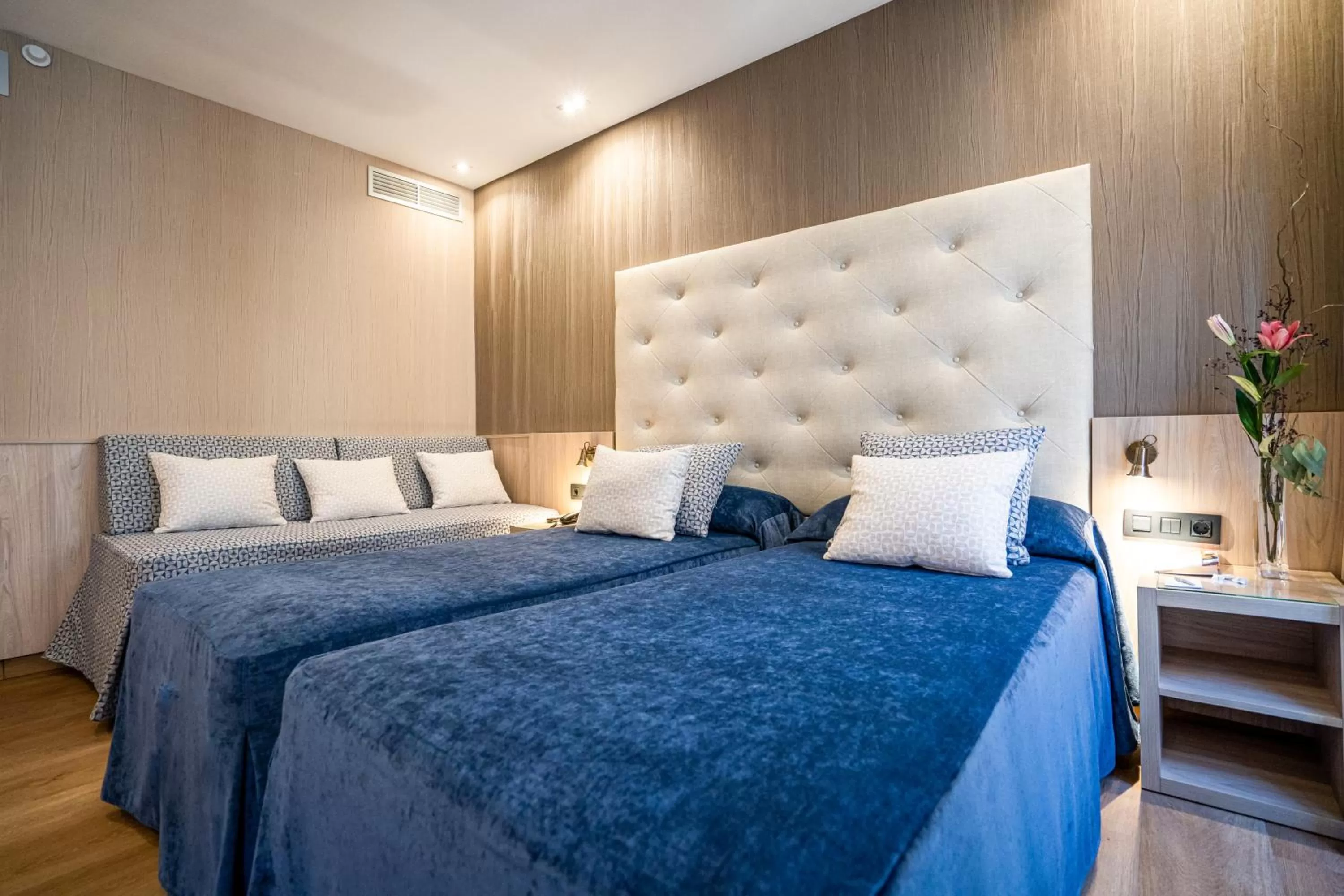 Photo of the whole room, Bed in Hotel Rialto