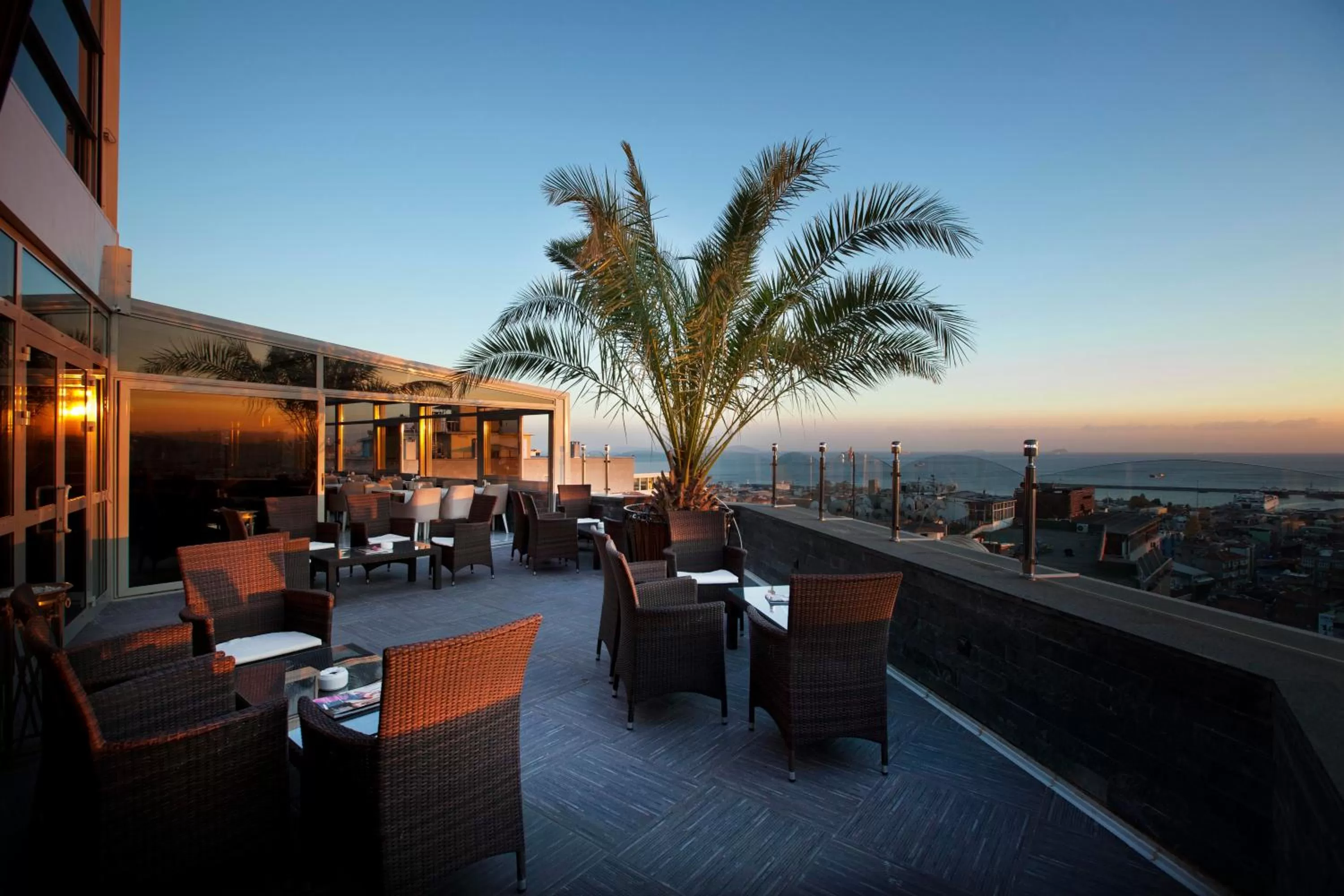 Balcony/Terrace in Darkhill Hotel