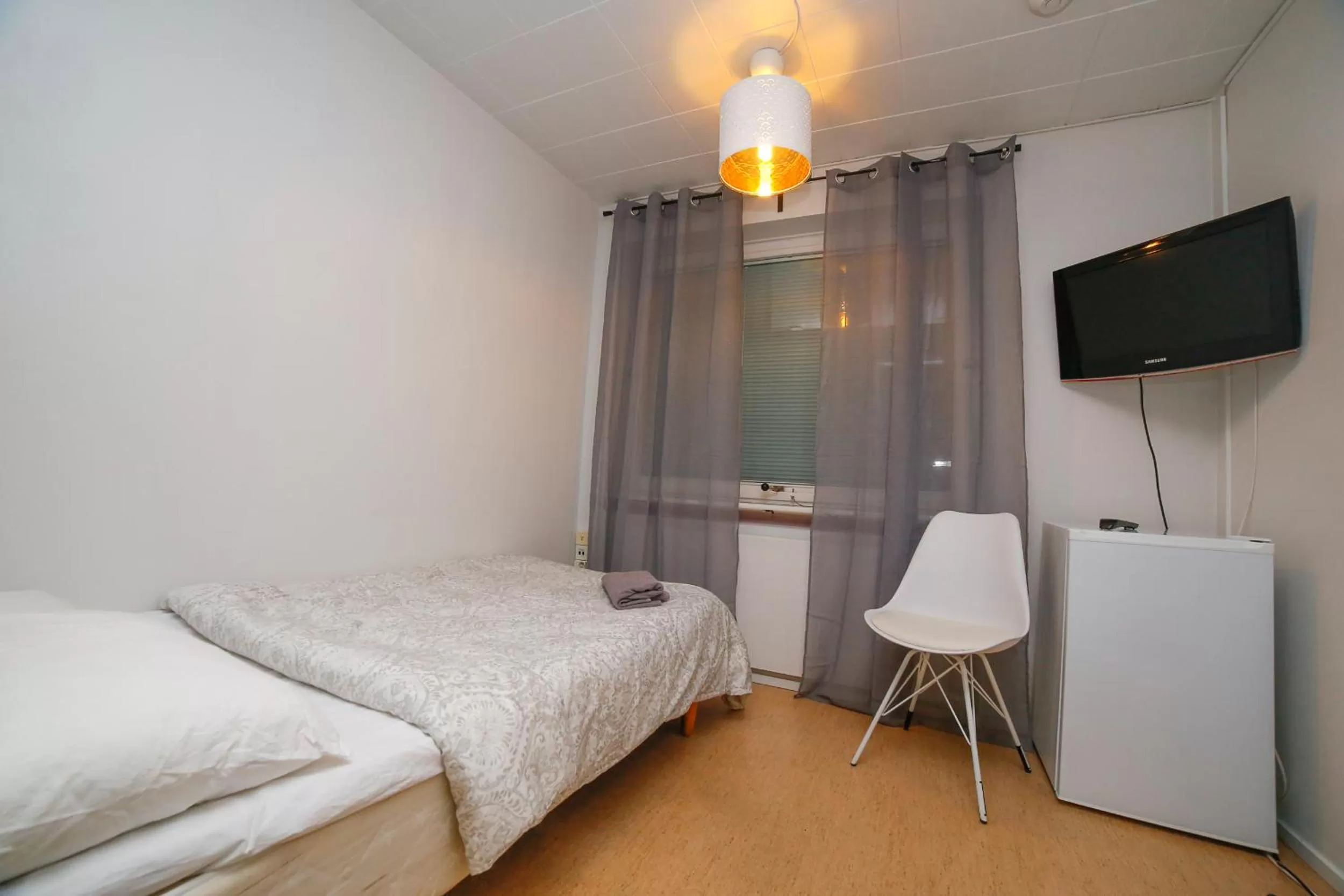 Bed in Motel Tornio