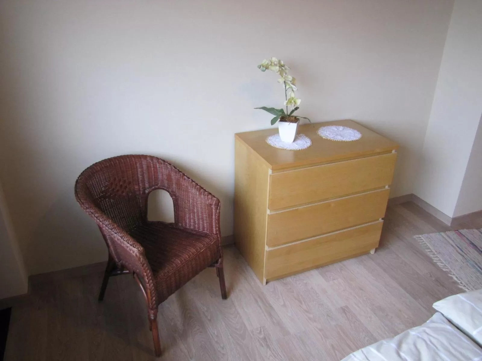 Bed in "Unter den Kastanien"