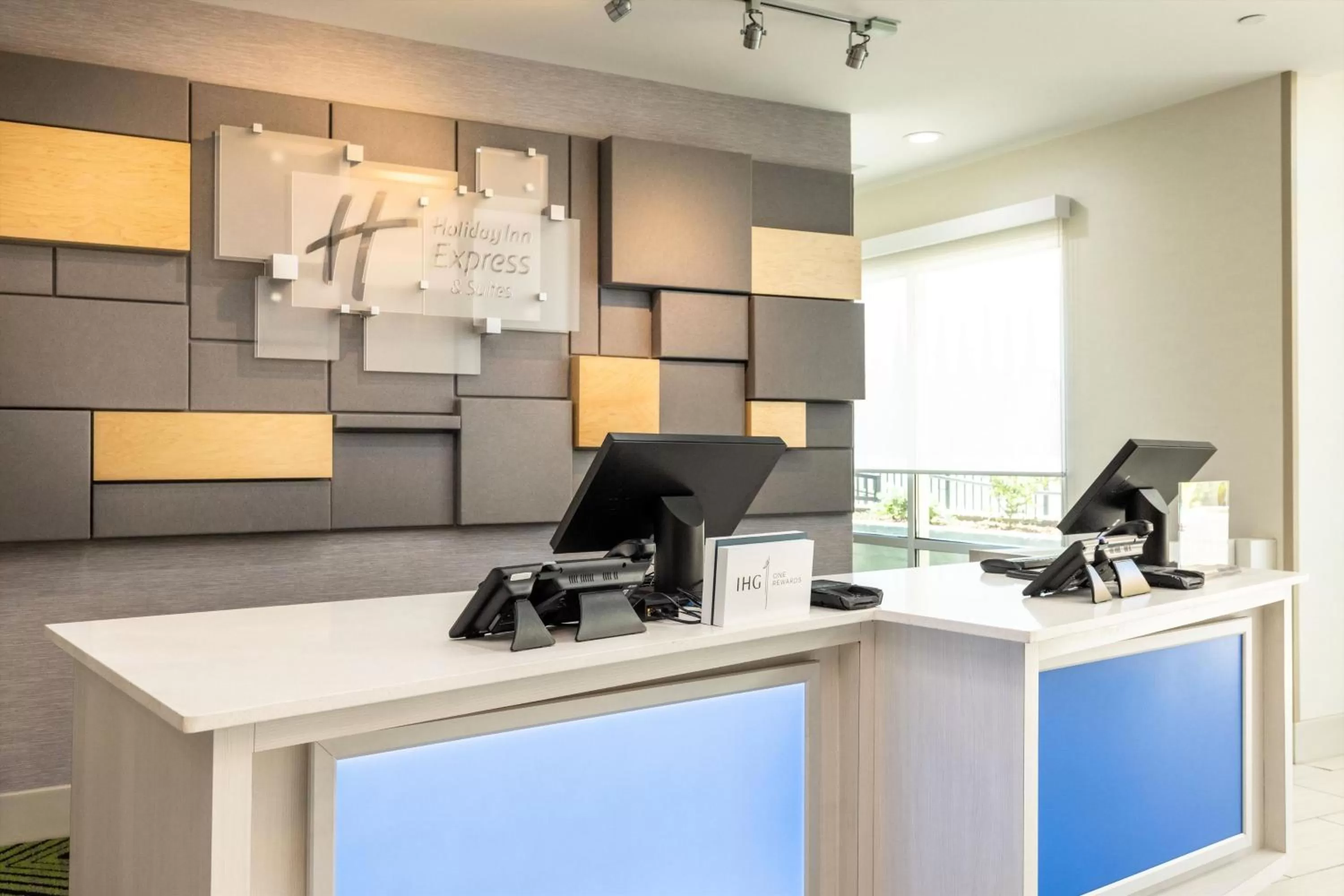 Property building in Holiday Inn Express & Suites - San Jose Silicon Valley by IHG