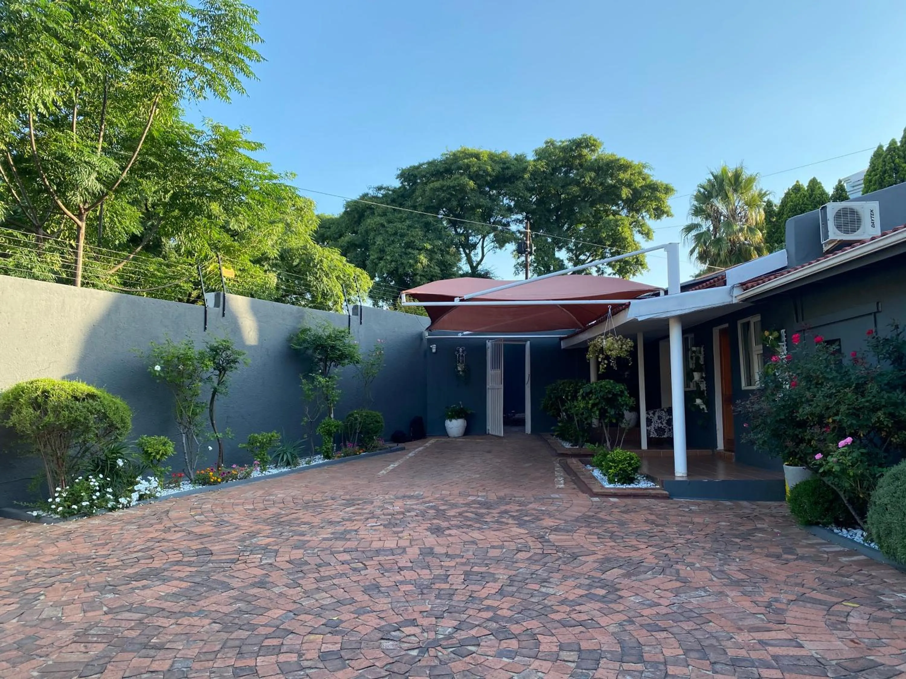 Property building in Marion Lodge