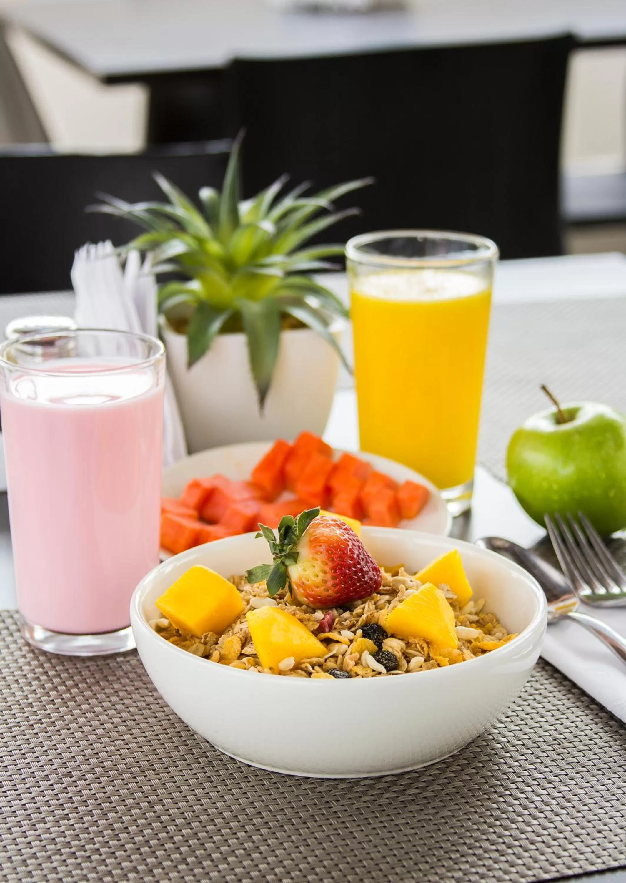 Breakfast in Hotel Madeiro