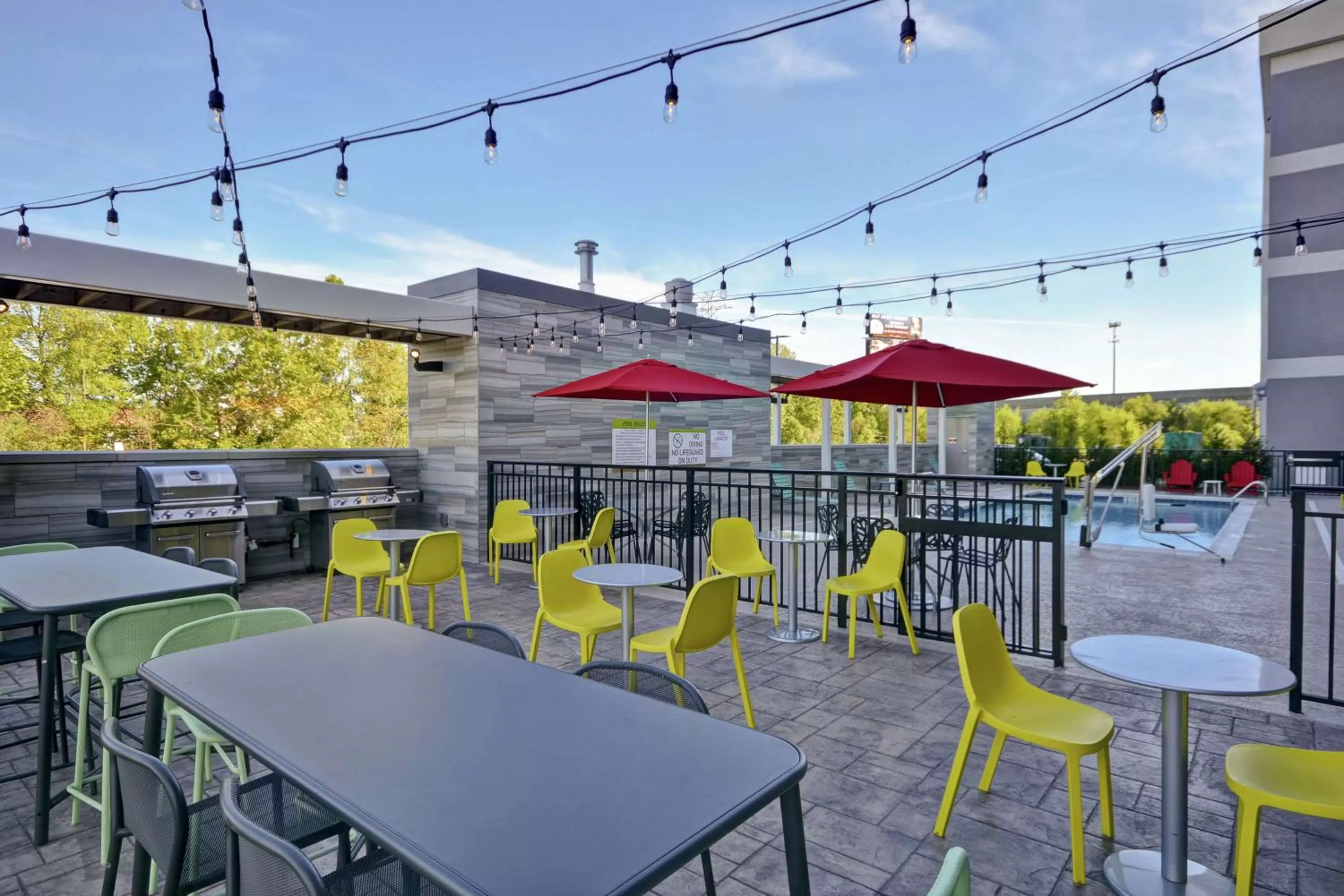 Patio in Home2 Suites By Hilton Clarksville Louisville North