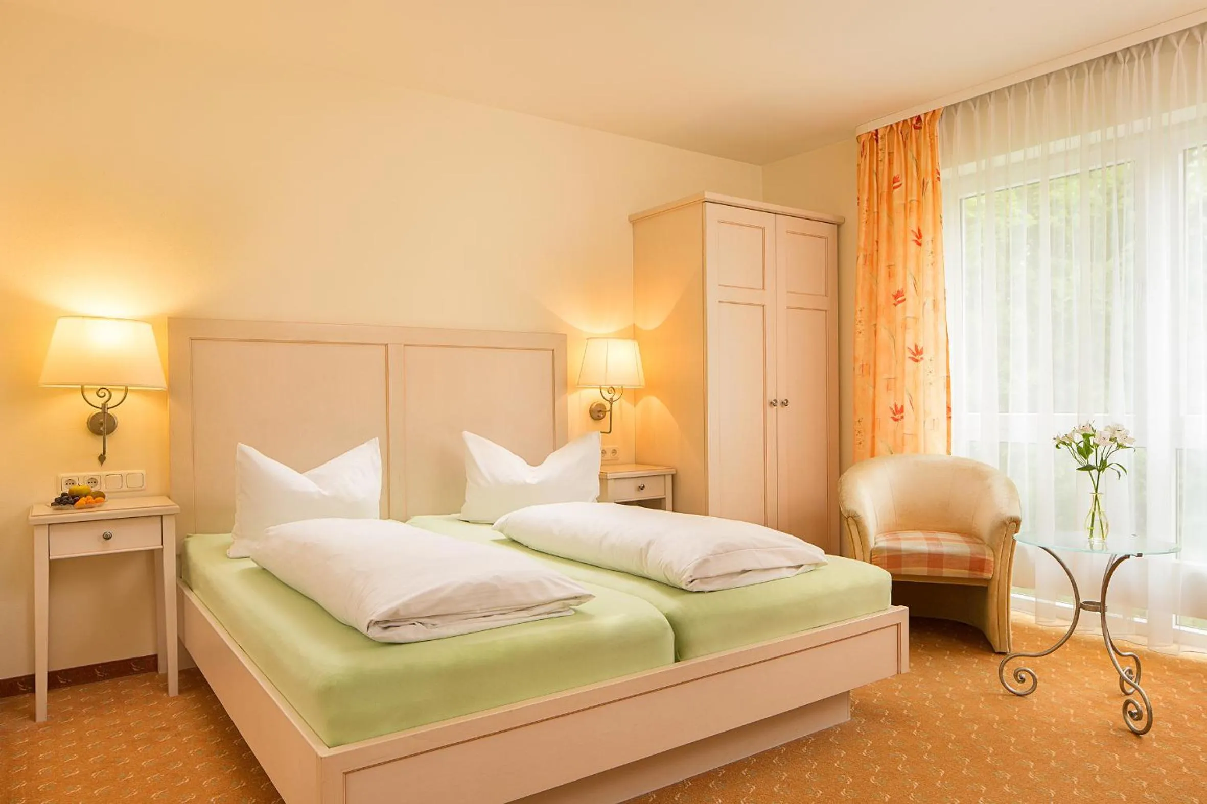 Photo of the whole room, Bed in Villa Arborea