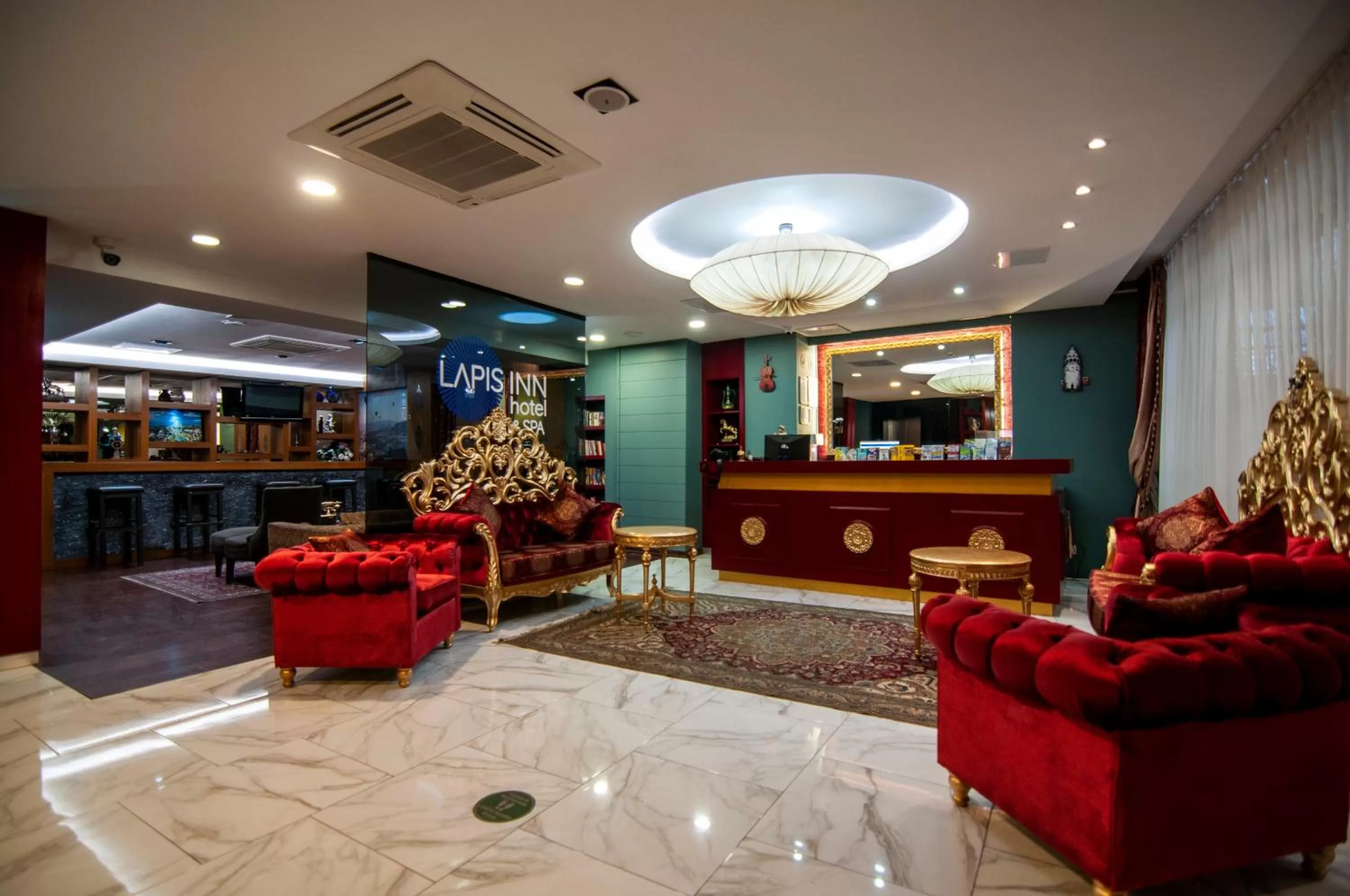 Lobby or reception in Lapis Inn Hotel & Spa ( Ex. Ambassador Hotel)