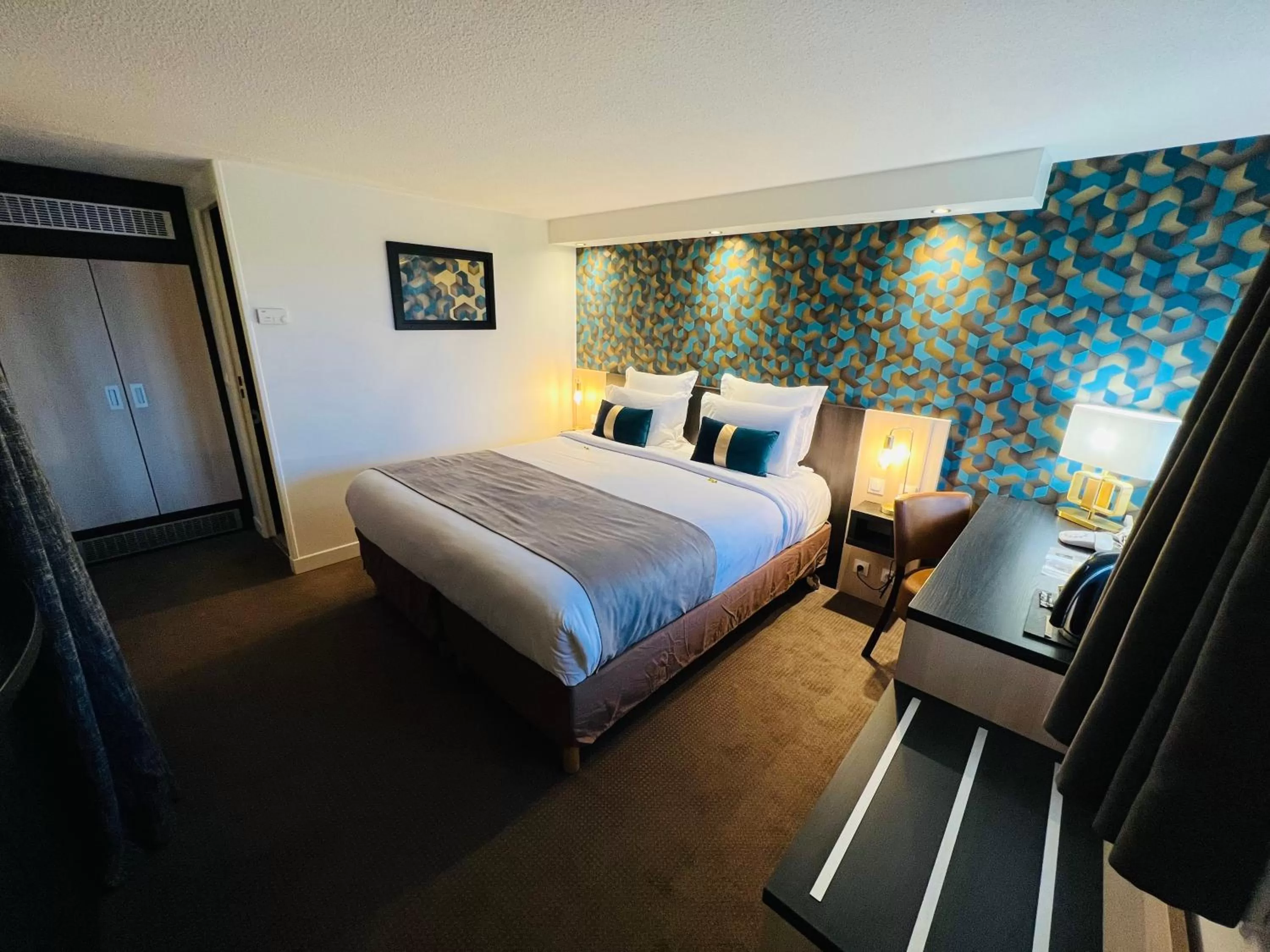 Bed in Kyriad Lisieux