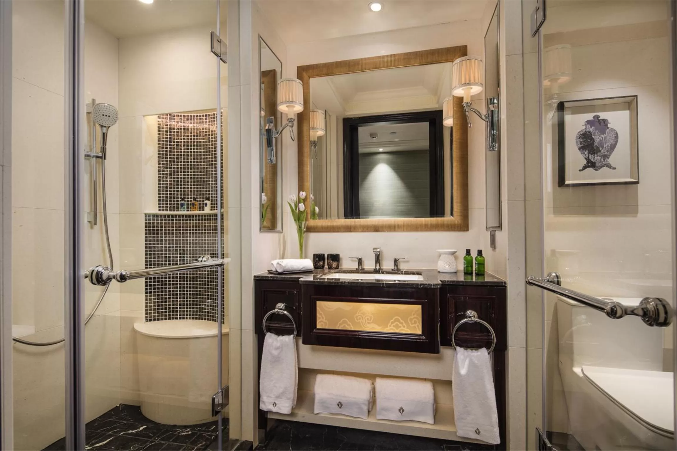 Bathroom in The Pury Hotel