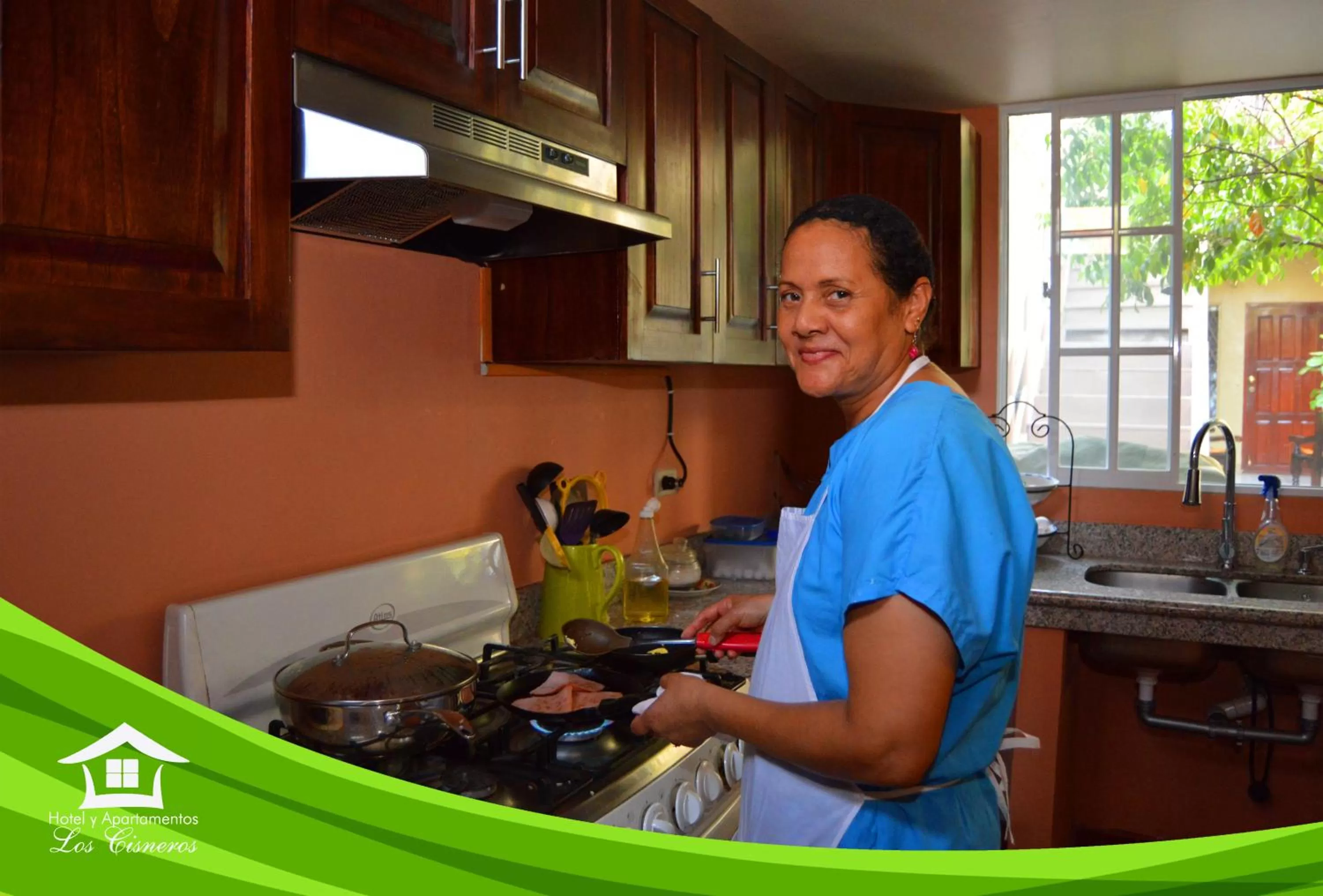 Staff in Hotel y Apartments Los Cisneros