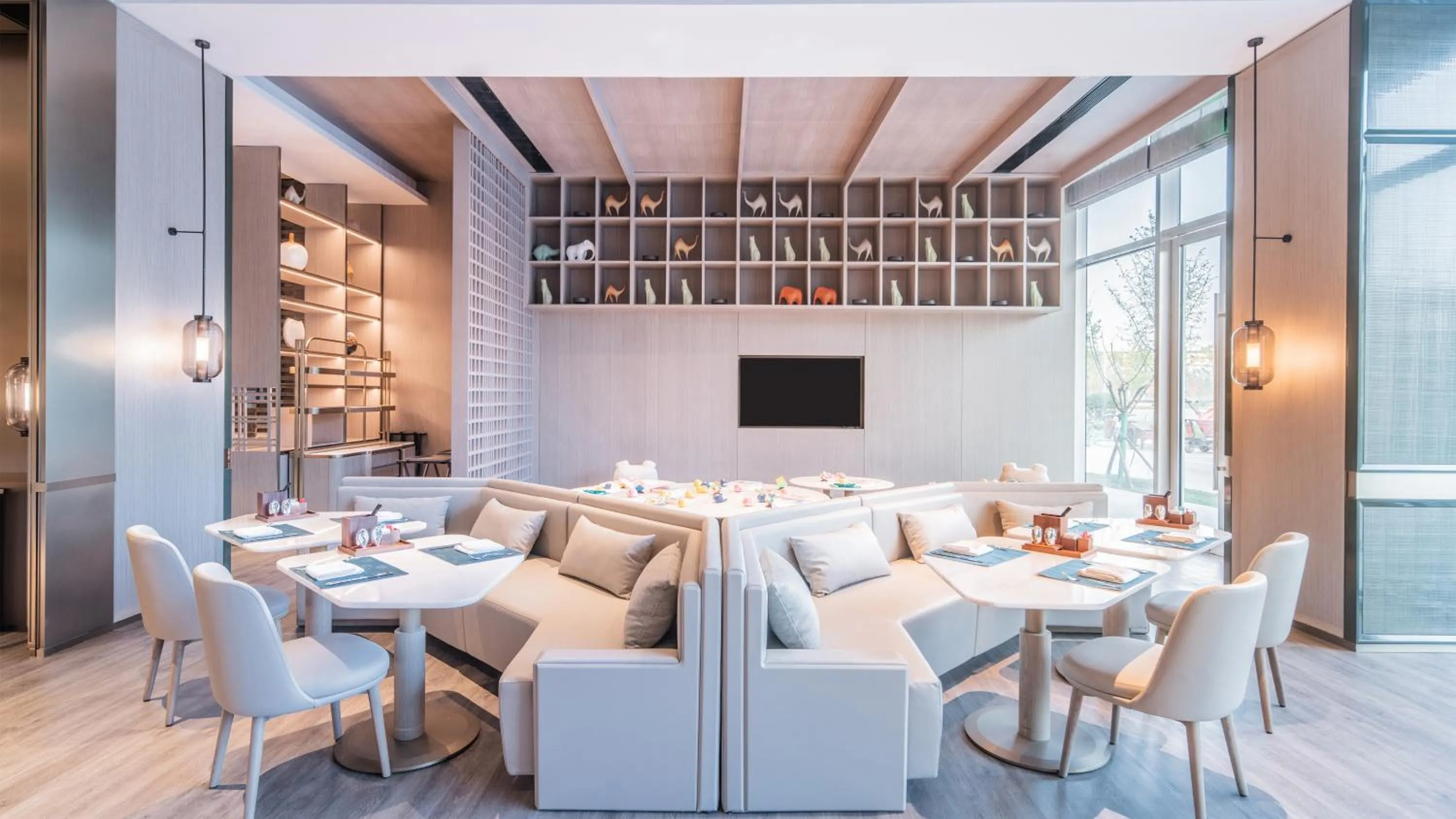 Restaurant/places to eat in HUALUXE Xi'an Chanba by IHG-西安浐灞华邑酒店-Near Xi'an International Convention Exhibition Center and Shopping mall and The Romantic show of Xi'an-Free Luggage Storage-English Service