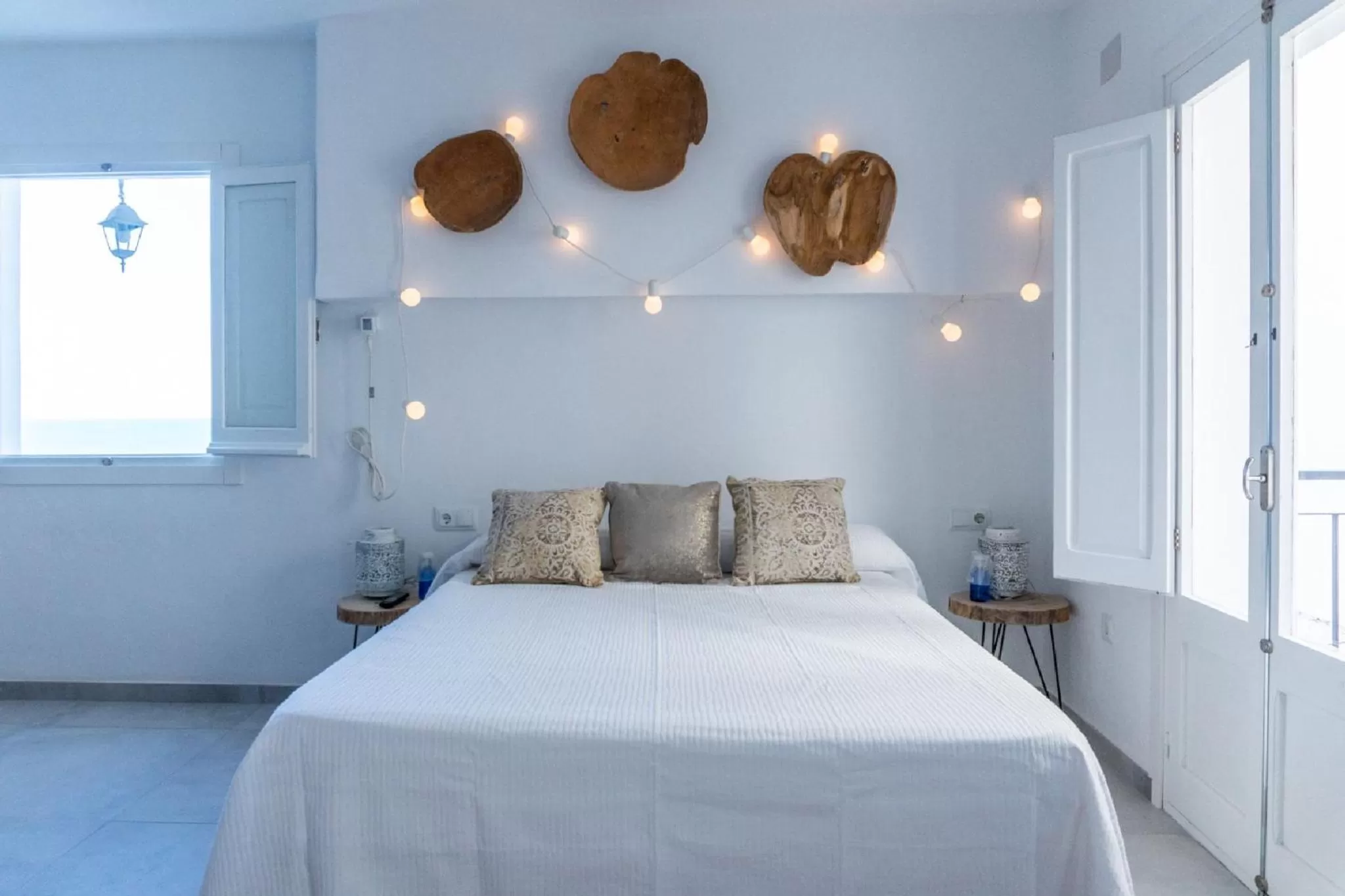 Photo of the whole room, Bed in Blancos Rooms Hotel