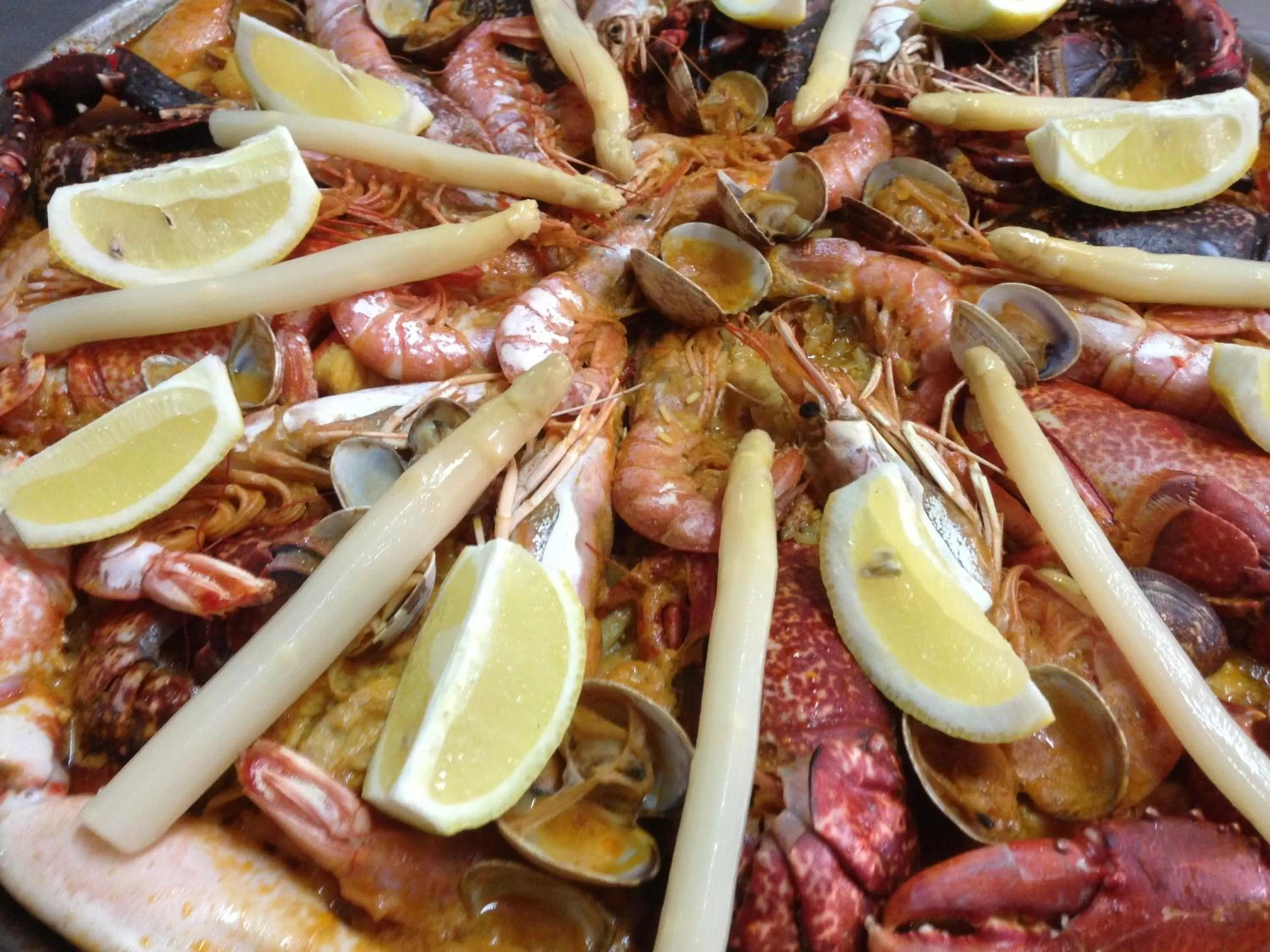 Restaurant/places to eat in Hotel O Castelo