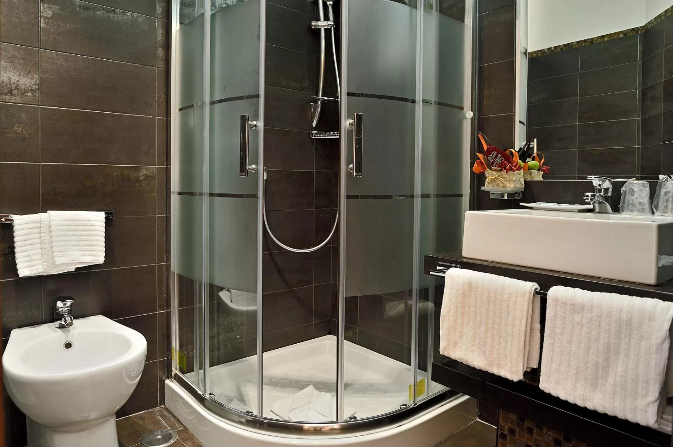 Bathroom in Catone District Hotel