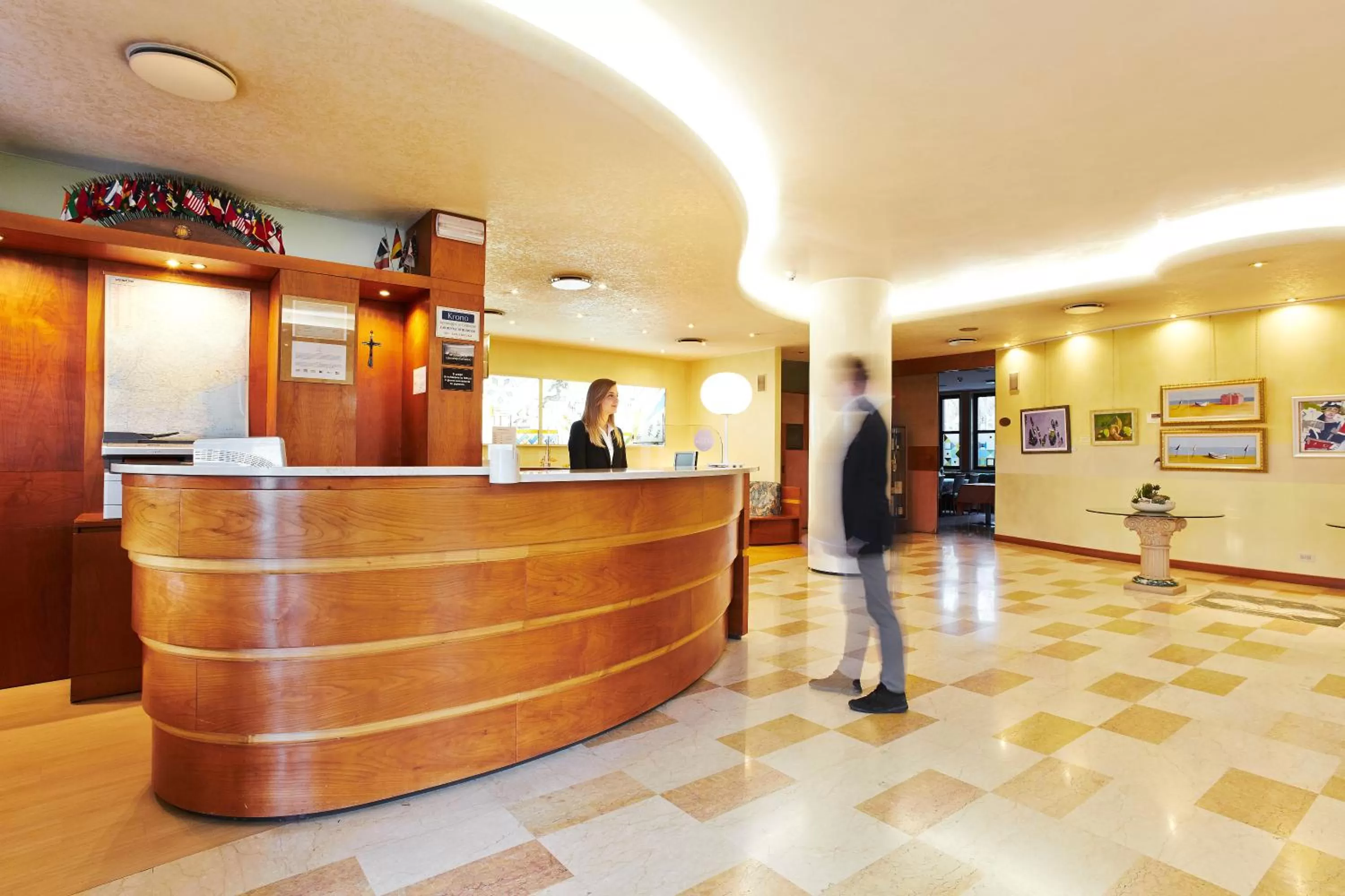 Lobby or reception in Primhotel