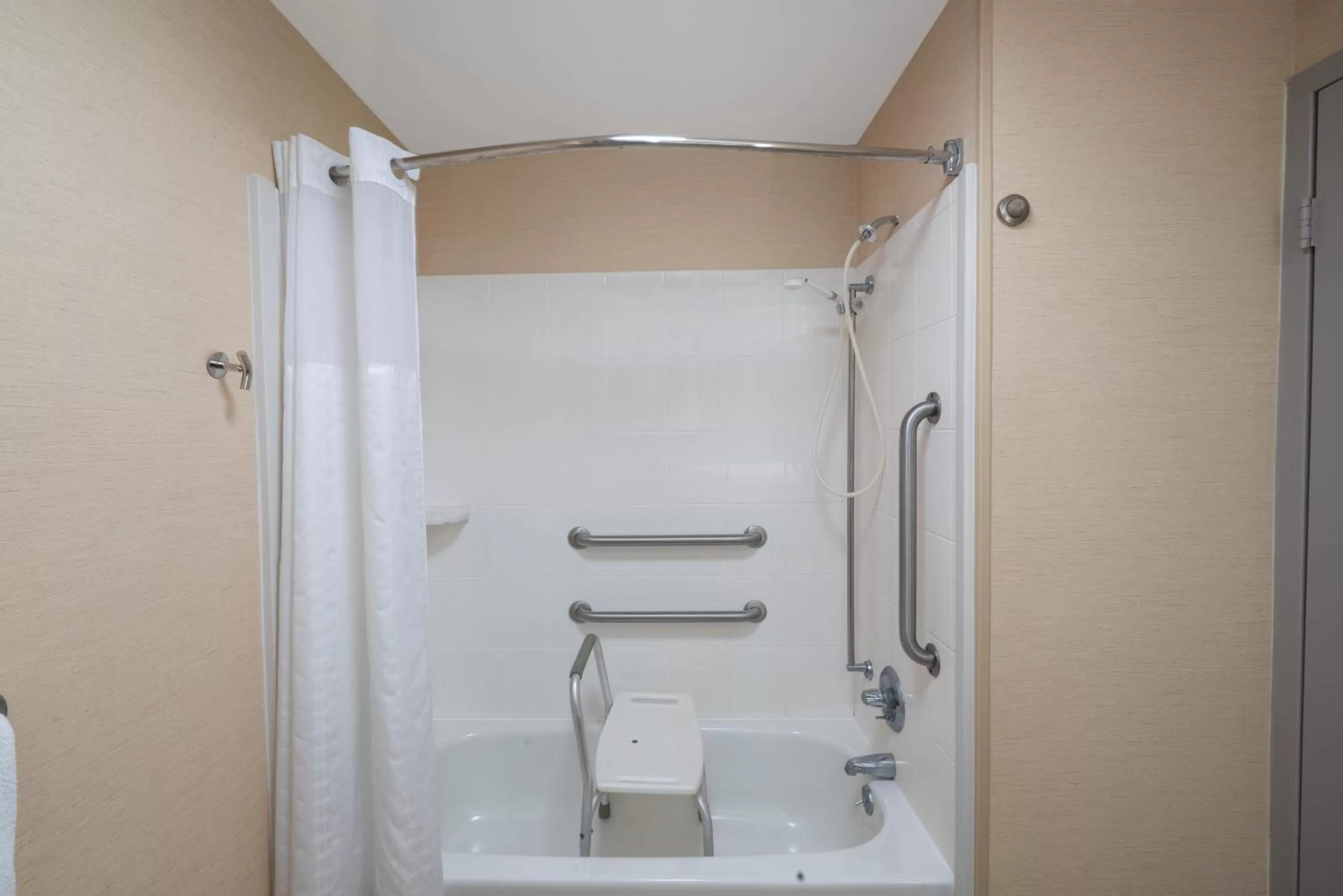 Wingate by Wyndham Fletcher at Asheville Airport