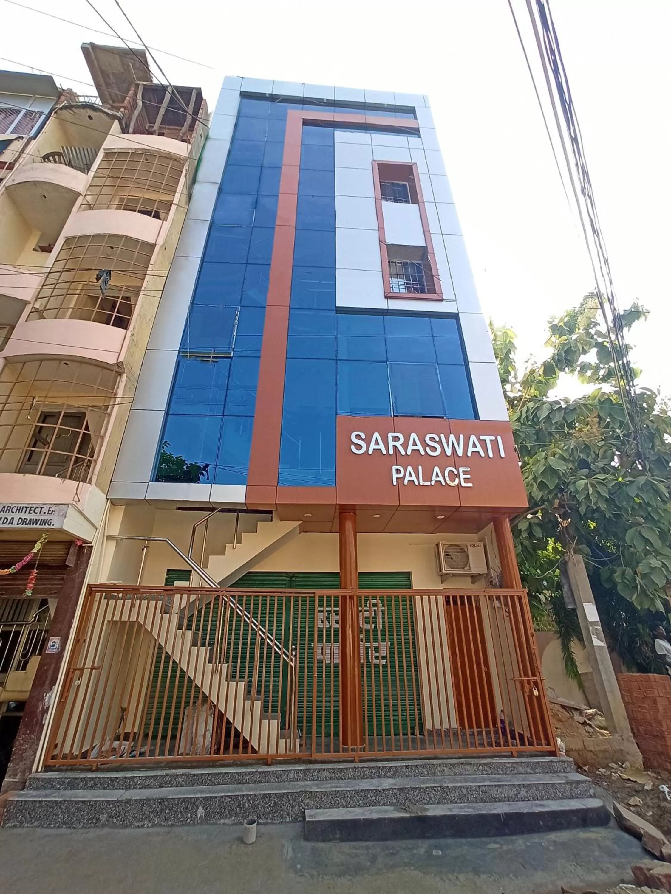 Property building in Hotel Saraswati Palace