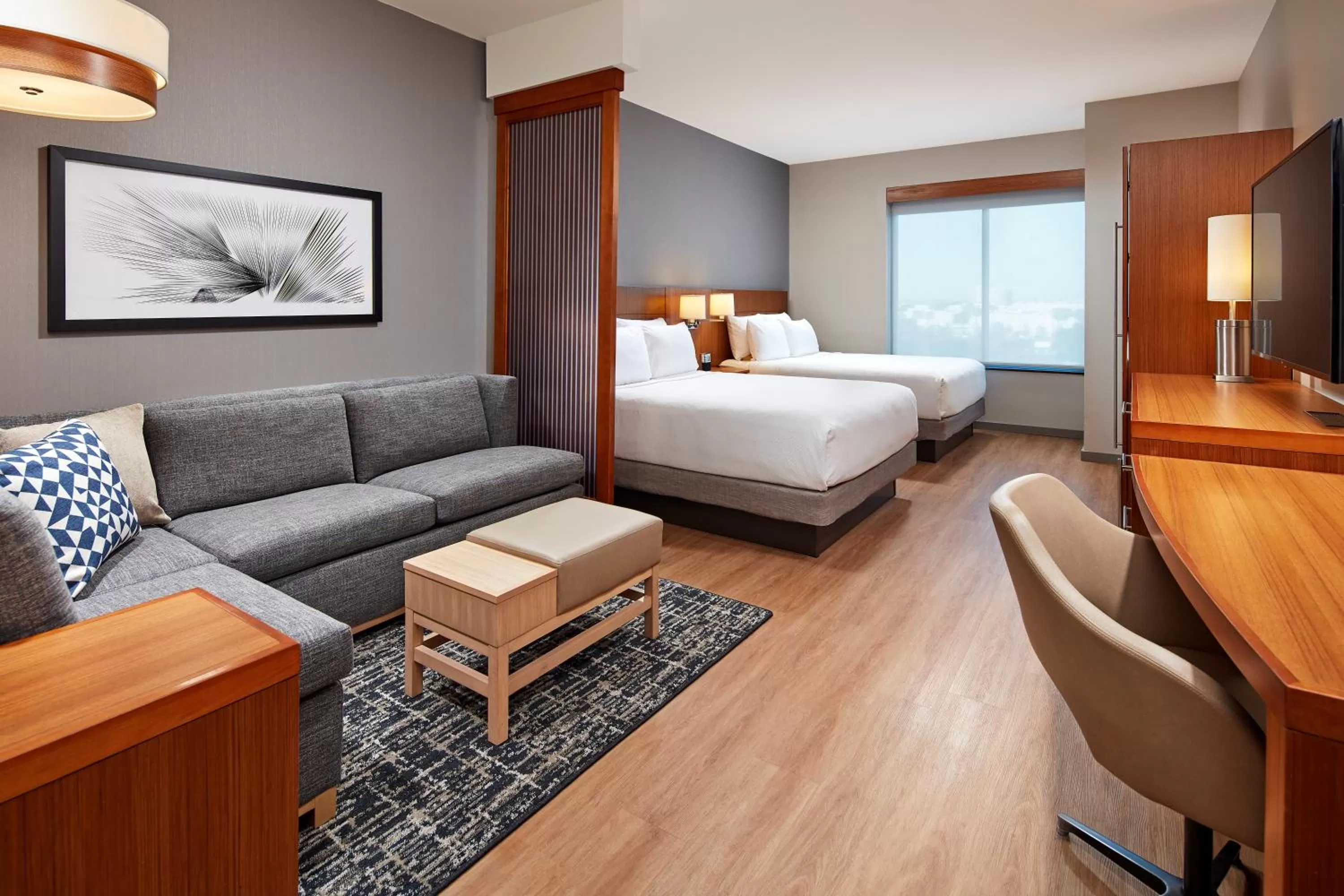 Bed in Hyatt Place Los Angeles / LAX / El Segundo