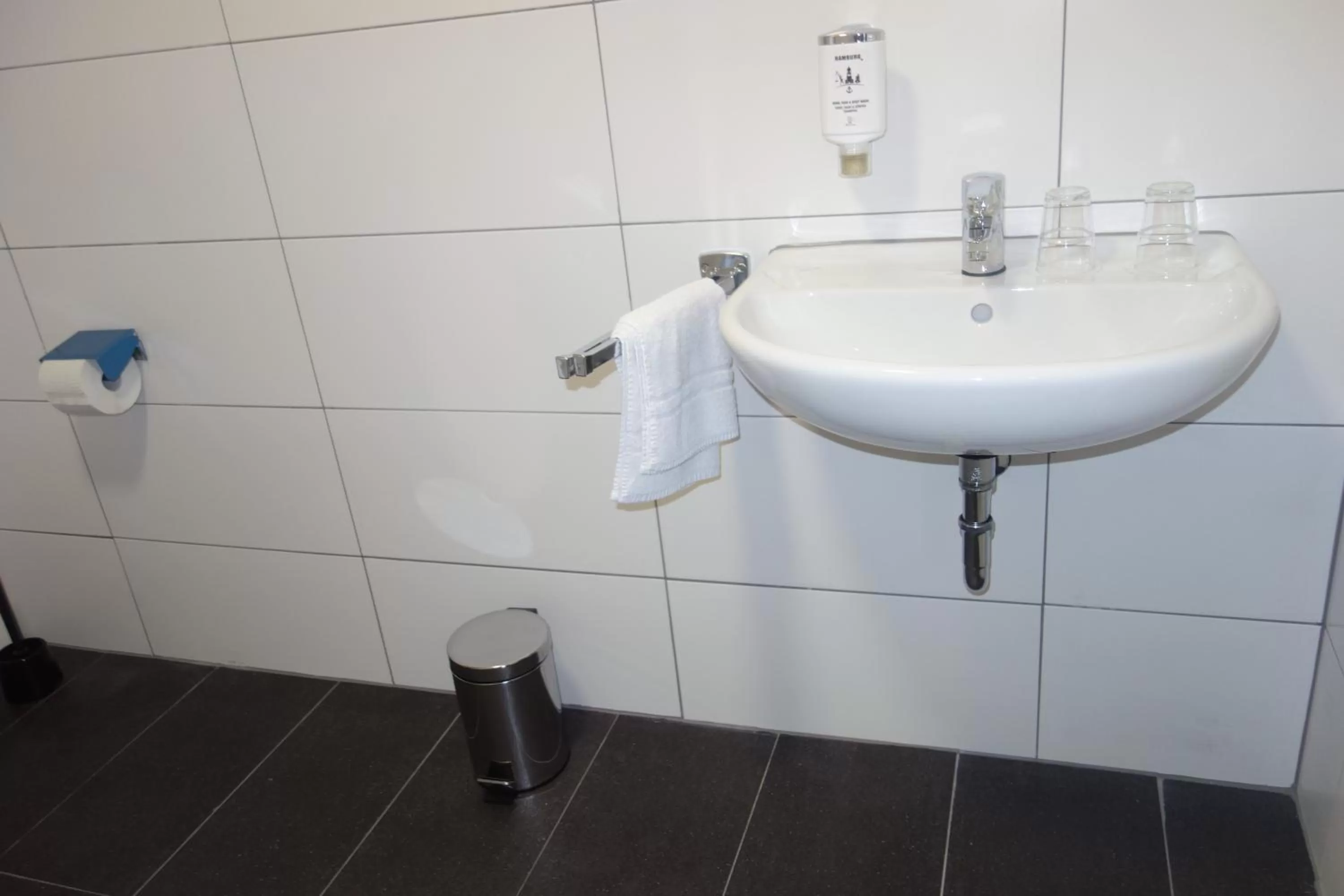 Property building in Budget Hotel Ludwigshafen
