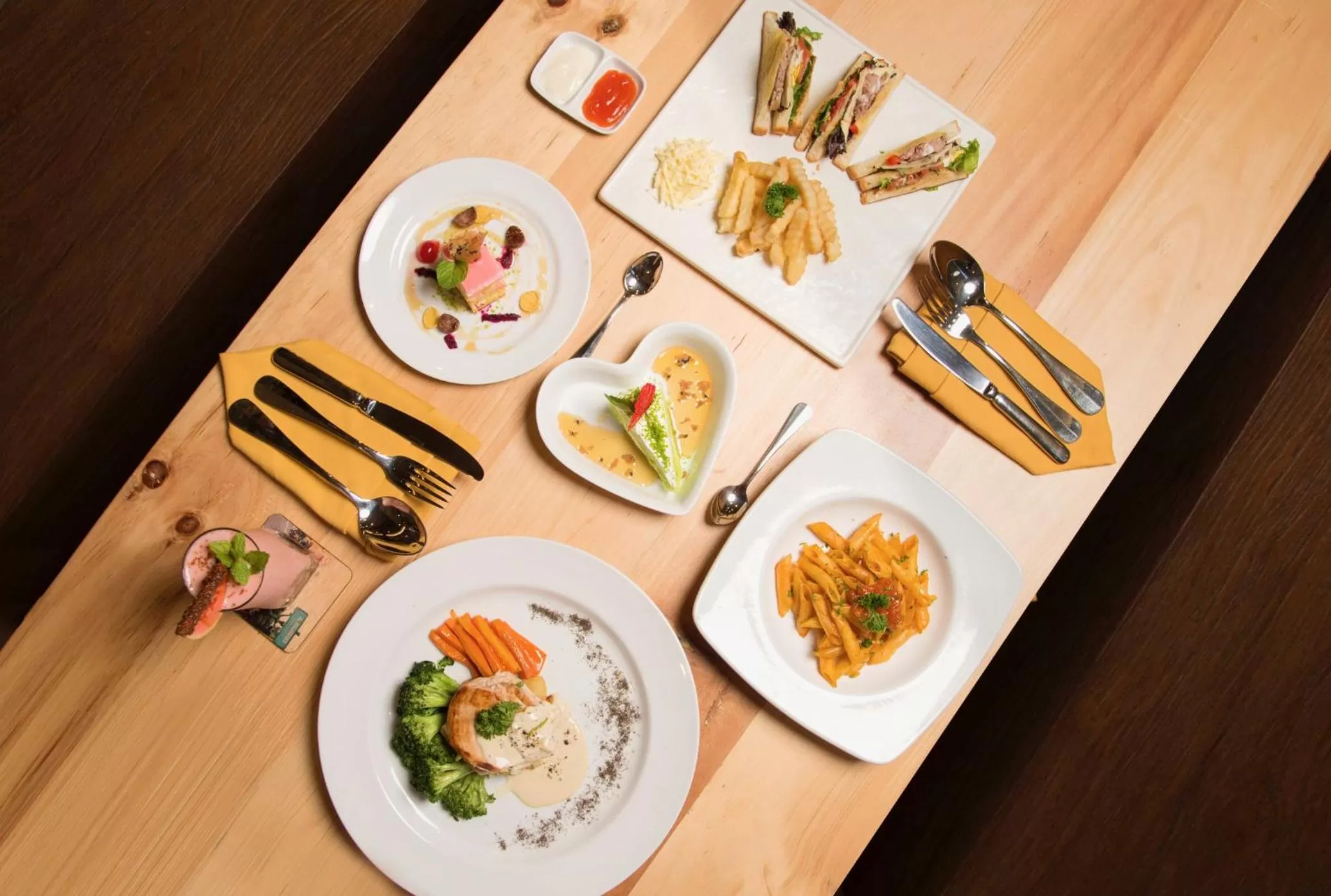 Breakfast in Ayaartta Hotel Malioboro