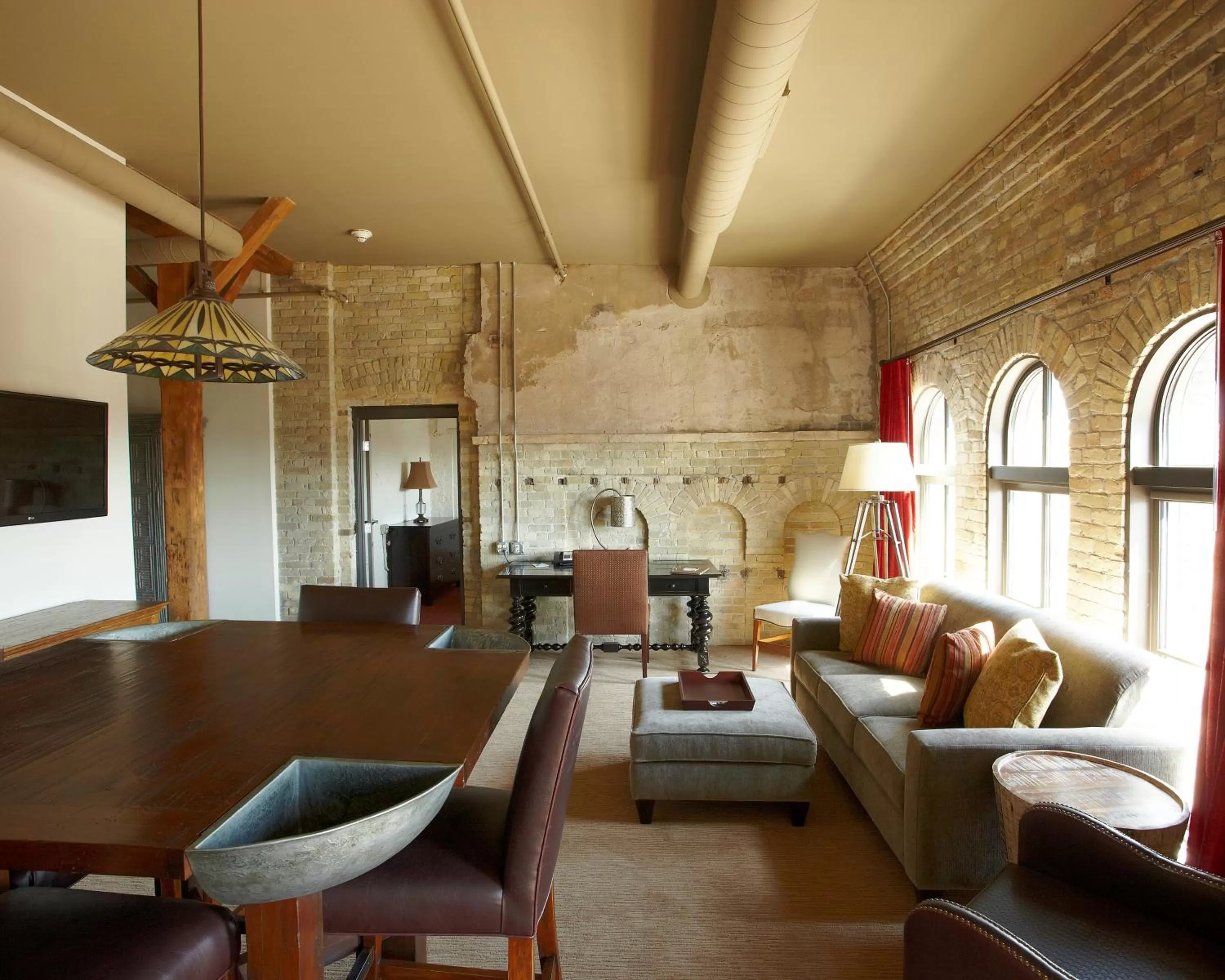 Guests in Brewhouse Inn and Suites