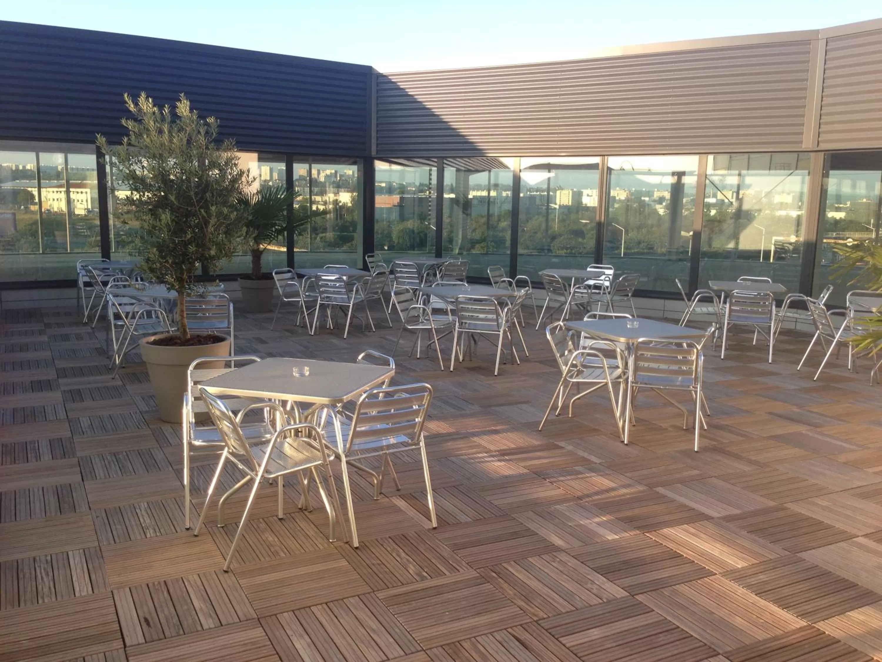 Balcony/Terrace in B&B HOTEL Lyon Sud États-Unis