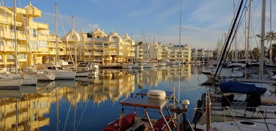 Nearby landmark in La Luna Blanca