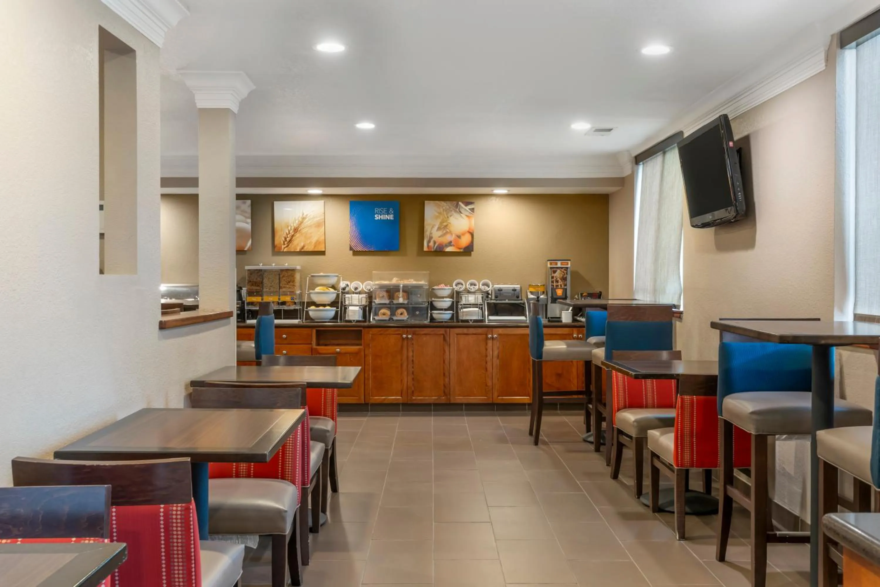 Breakfast in Comfort Inn Arcata