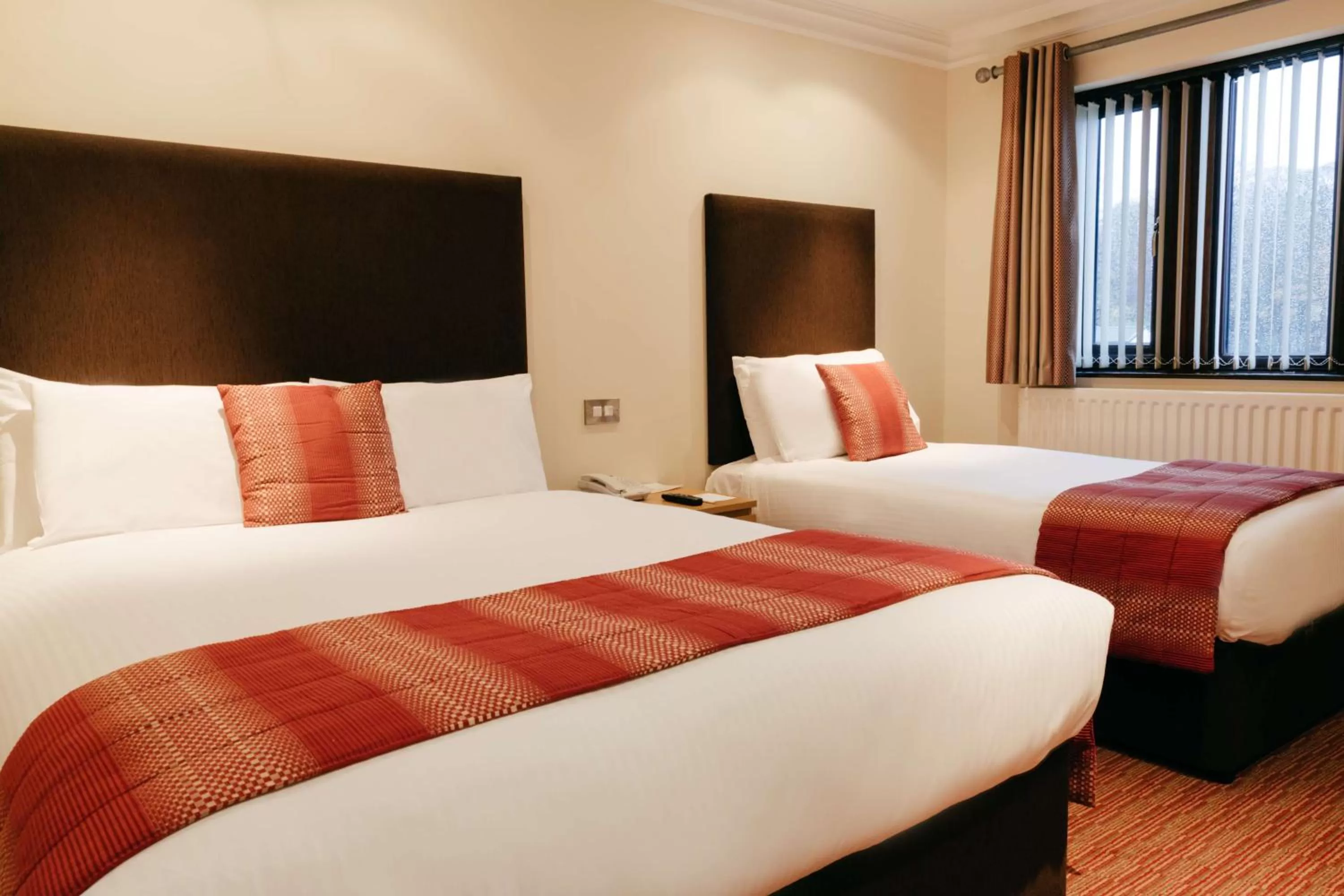 Photo of the whole room, Bed in Best Western Bradford Guide Post Hotel