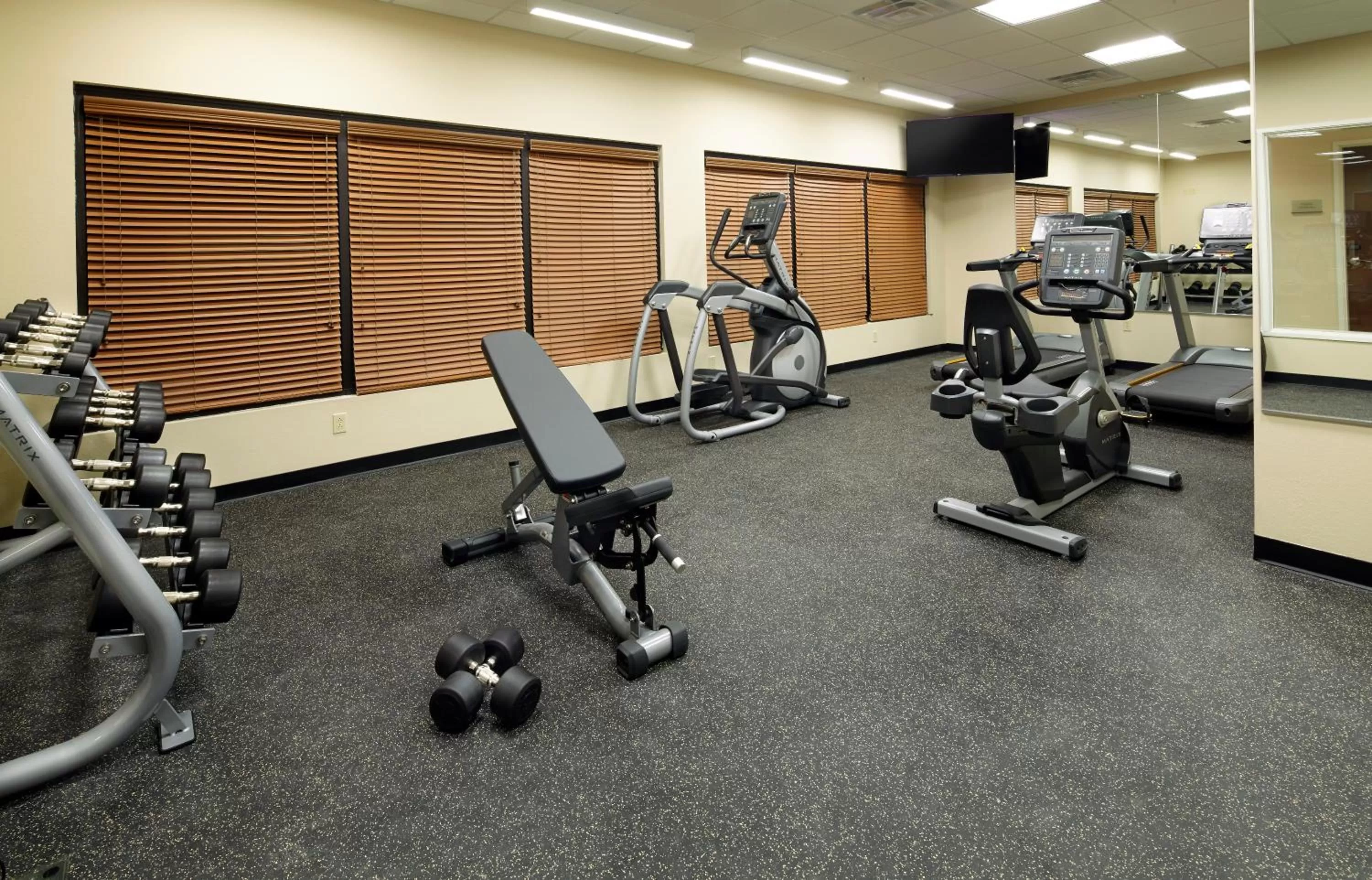 Fitness centre/facilities in Hawthorn Suites by Wyndham Bridgeport