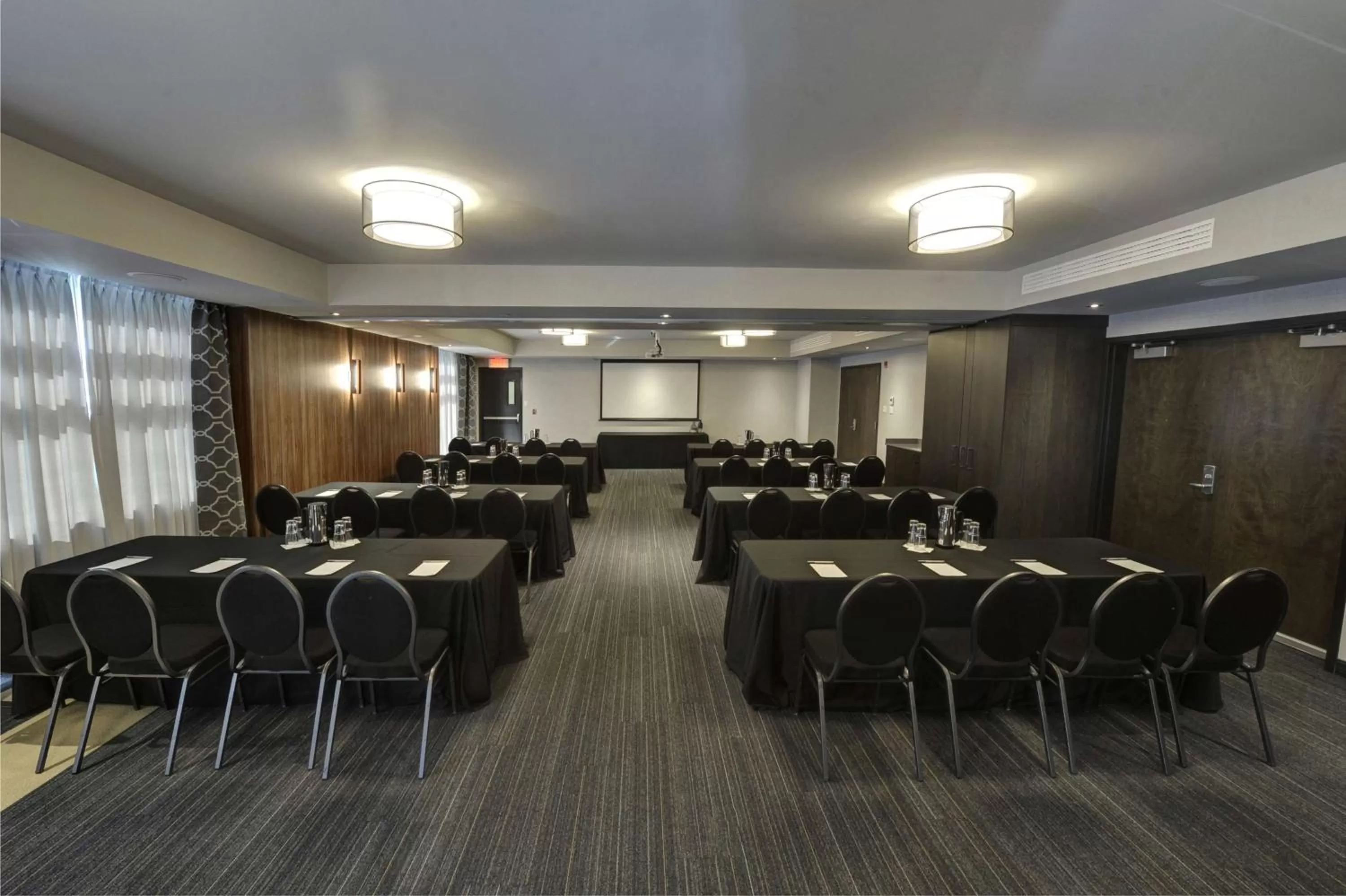 Meeting/conference room in Hampton Inn & Suites by Hilton Quebec City Levis