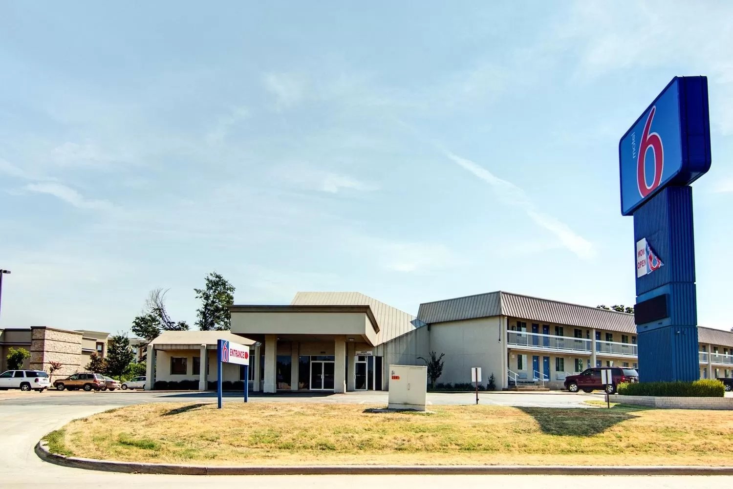Property building in Motel 6-Mount Pleasant, TX