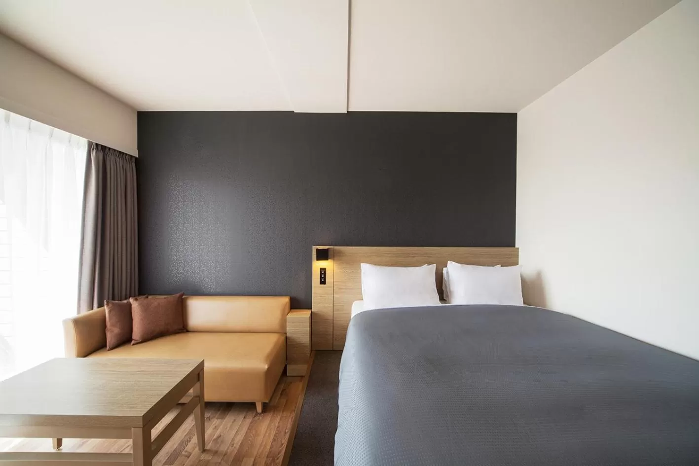 Standard Double Room with Balcony - North Wing in Sakura Terrace The Gallery