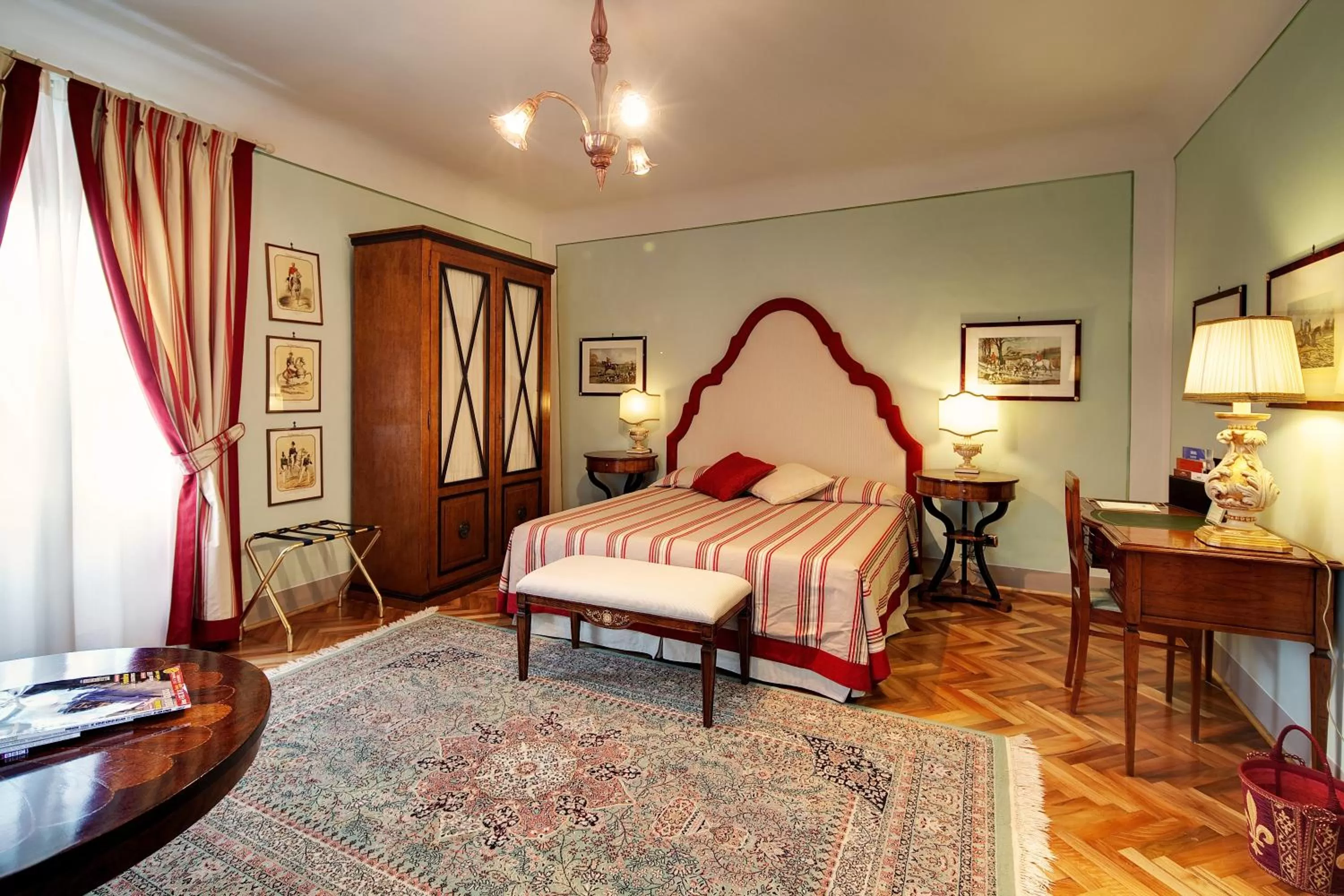 Photo of the whole room, Bed in Villa Il Sasso - Dimora d'Epoca